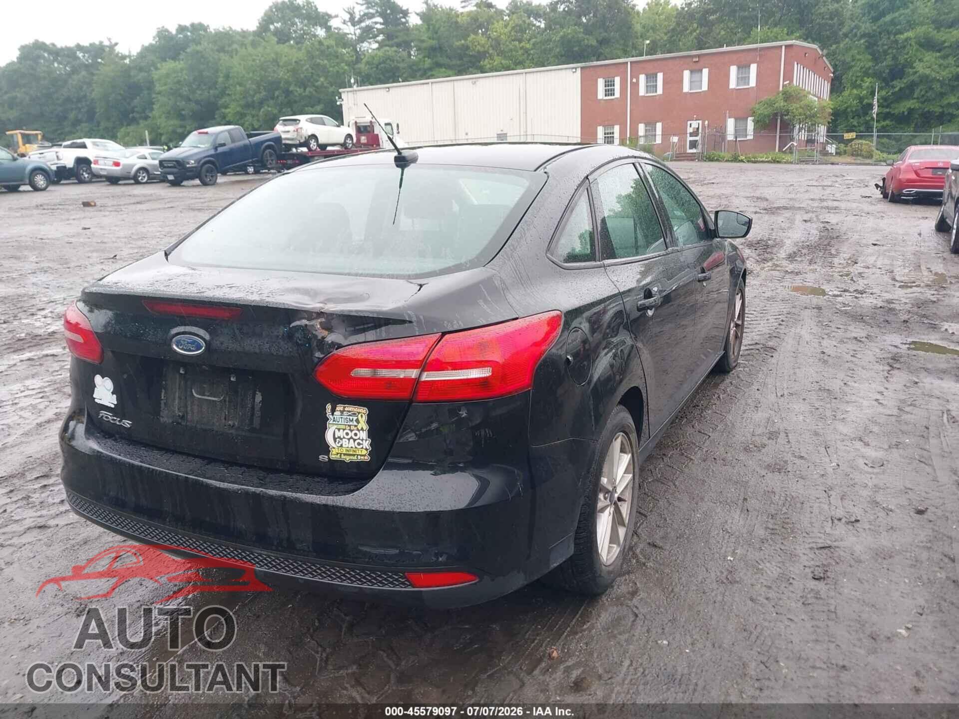 FORD FOCUS 2017 - 1FADP3F28HL247449