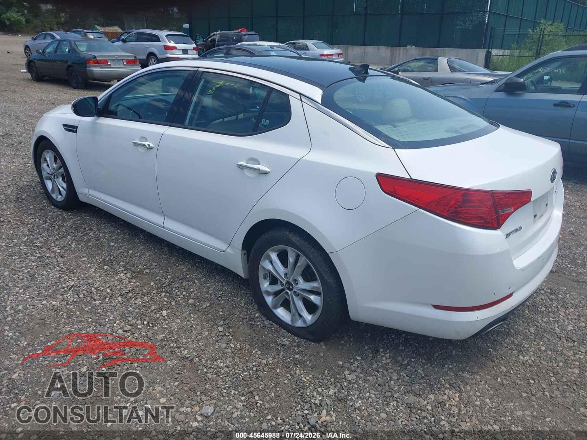 KIA OPTIMA 2011 - KNAGN4A73B5127427