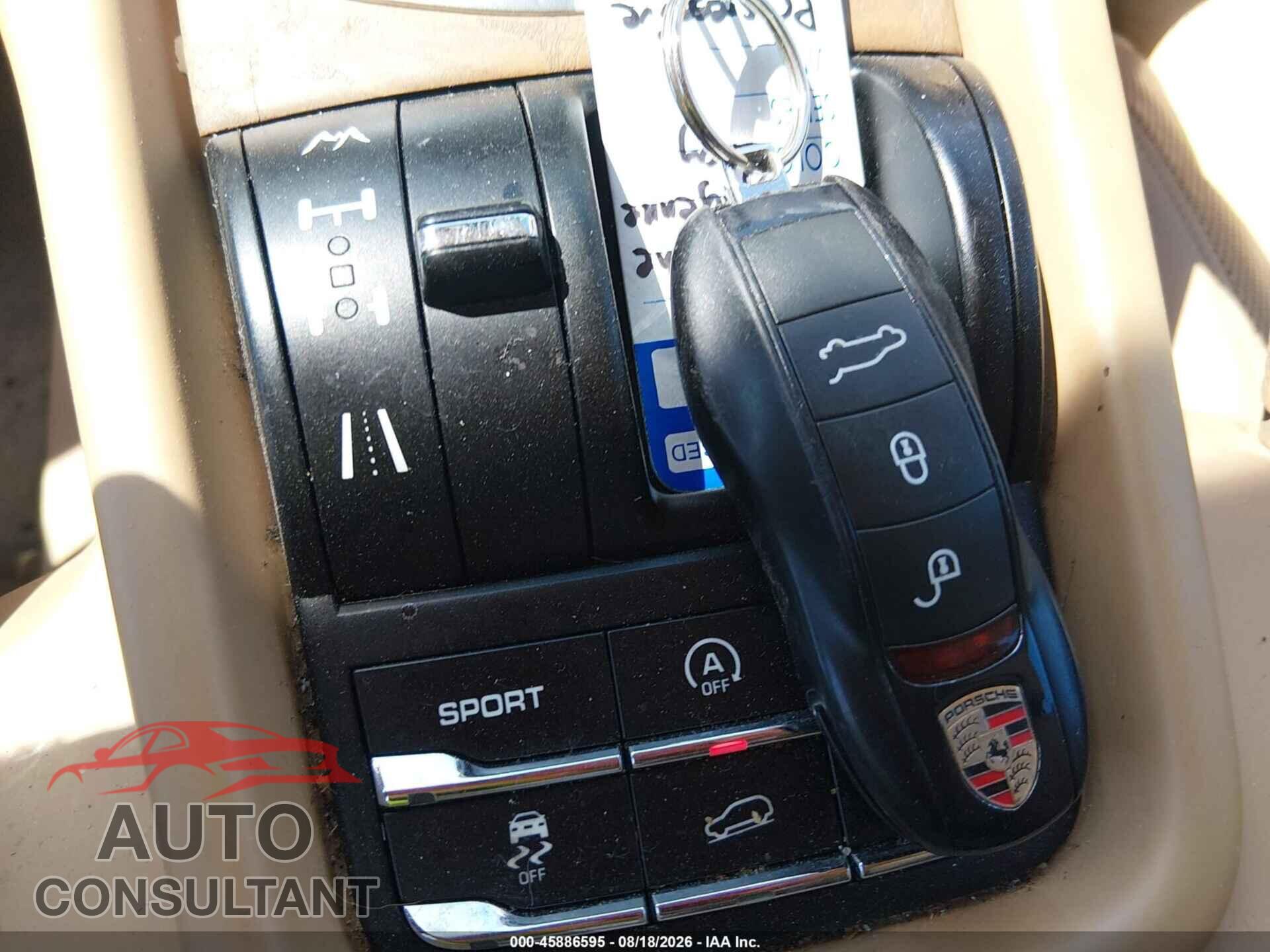 PORSCHE CAYENNE 2012 - WP1AA2A25CLA10540