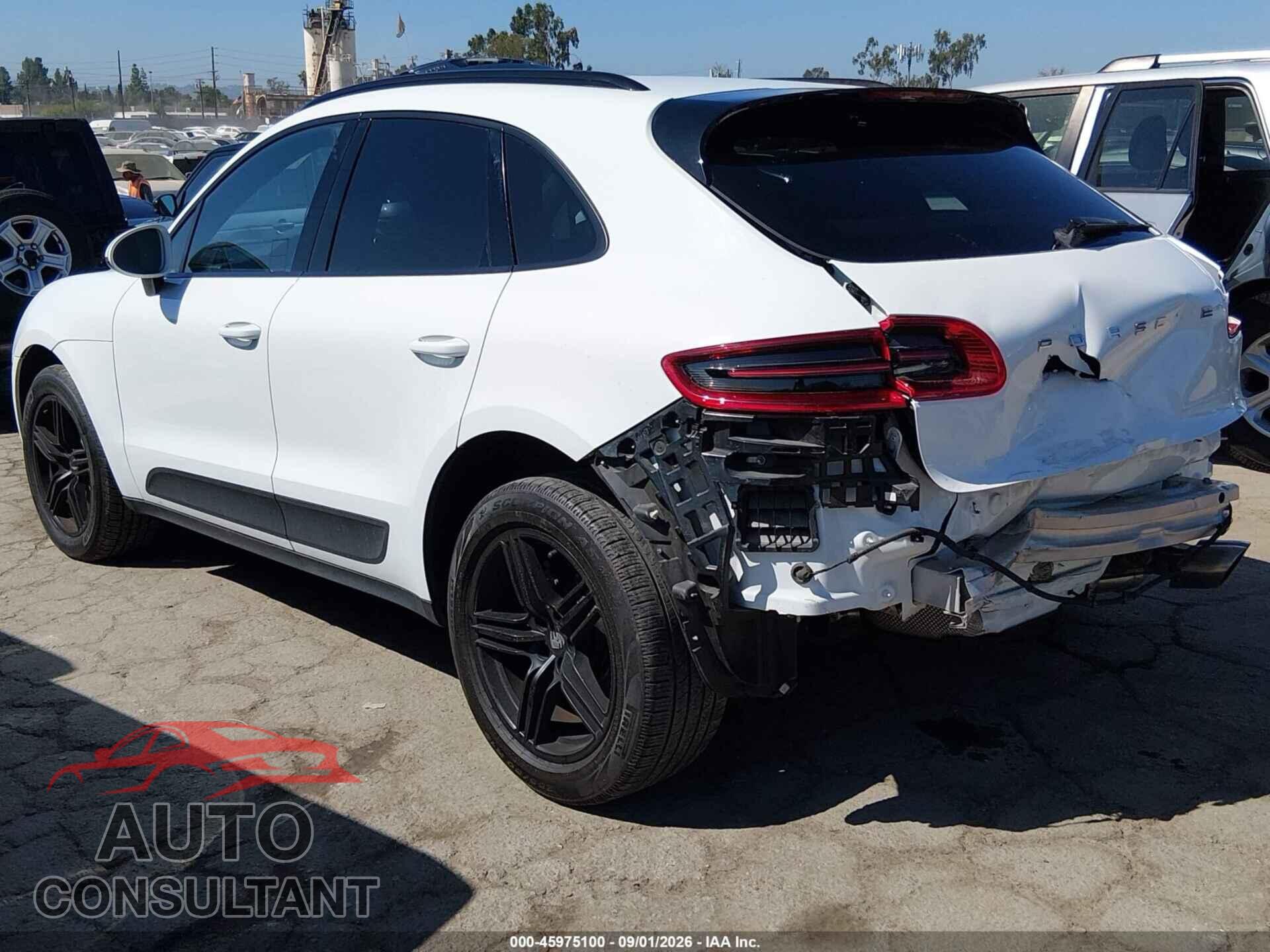 PORSCHE MACAN 2015 - WP1AB2A59FLB60579