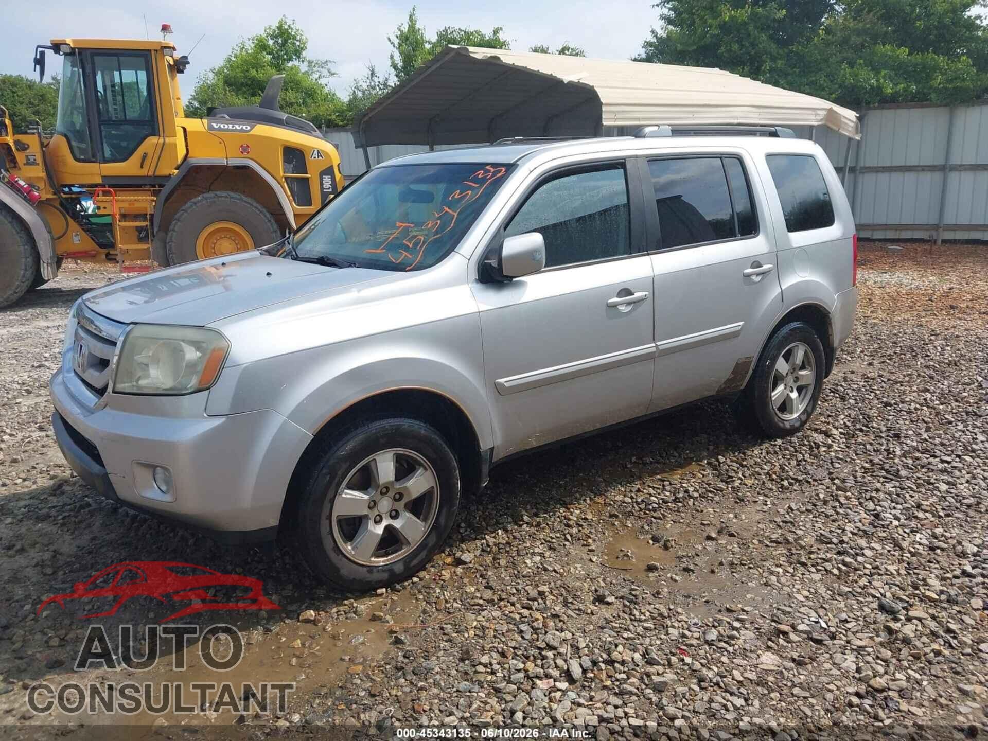 HONDA PILOT 2011 - 5FNYF3H49BB028250