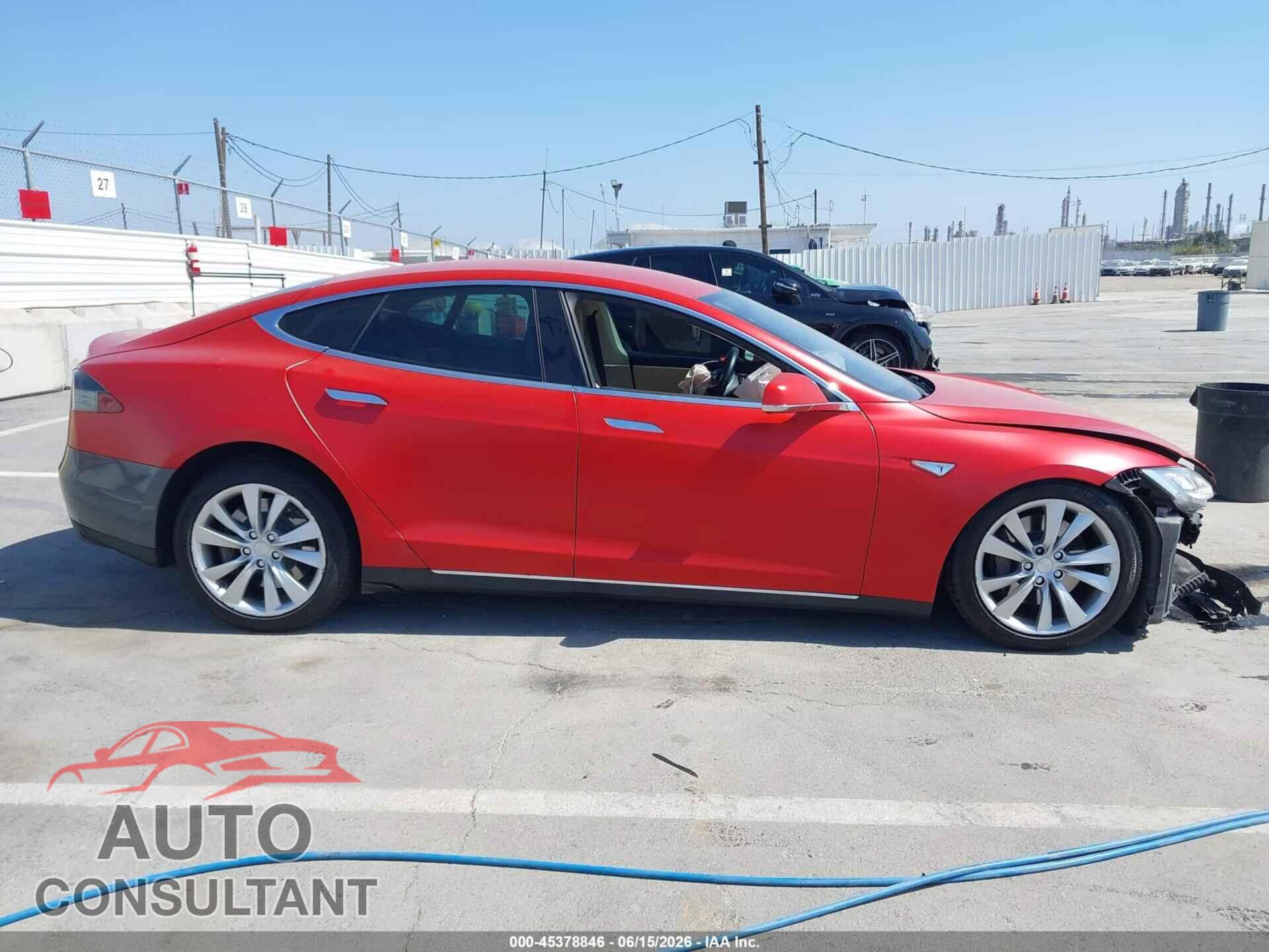 TESLA MODEL S 2013 - 5YJSA1CN5DFP27368