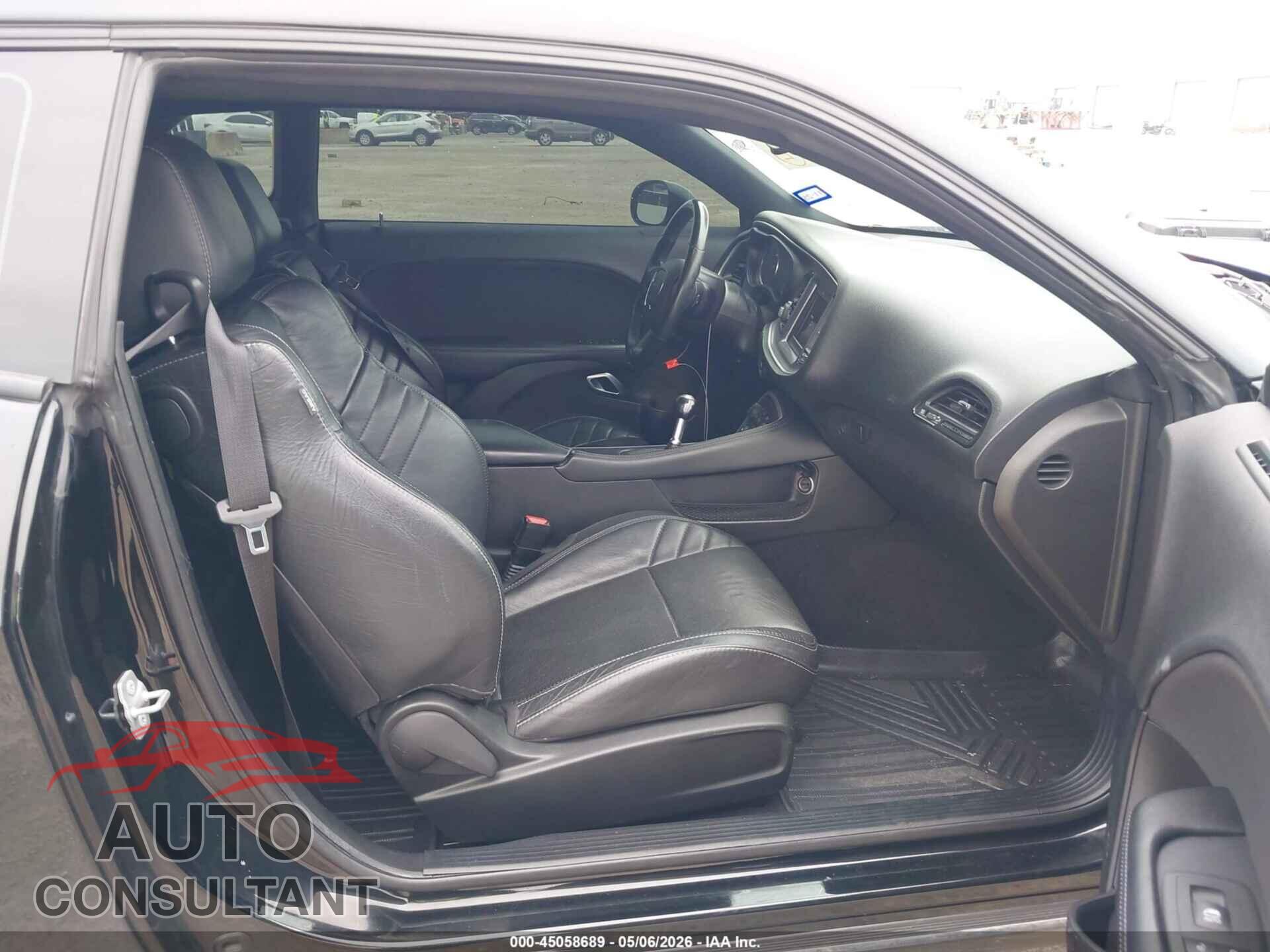 DODGE CHALLENGER 2019 - 2C3CDZBT0KH737537