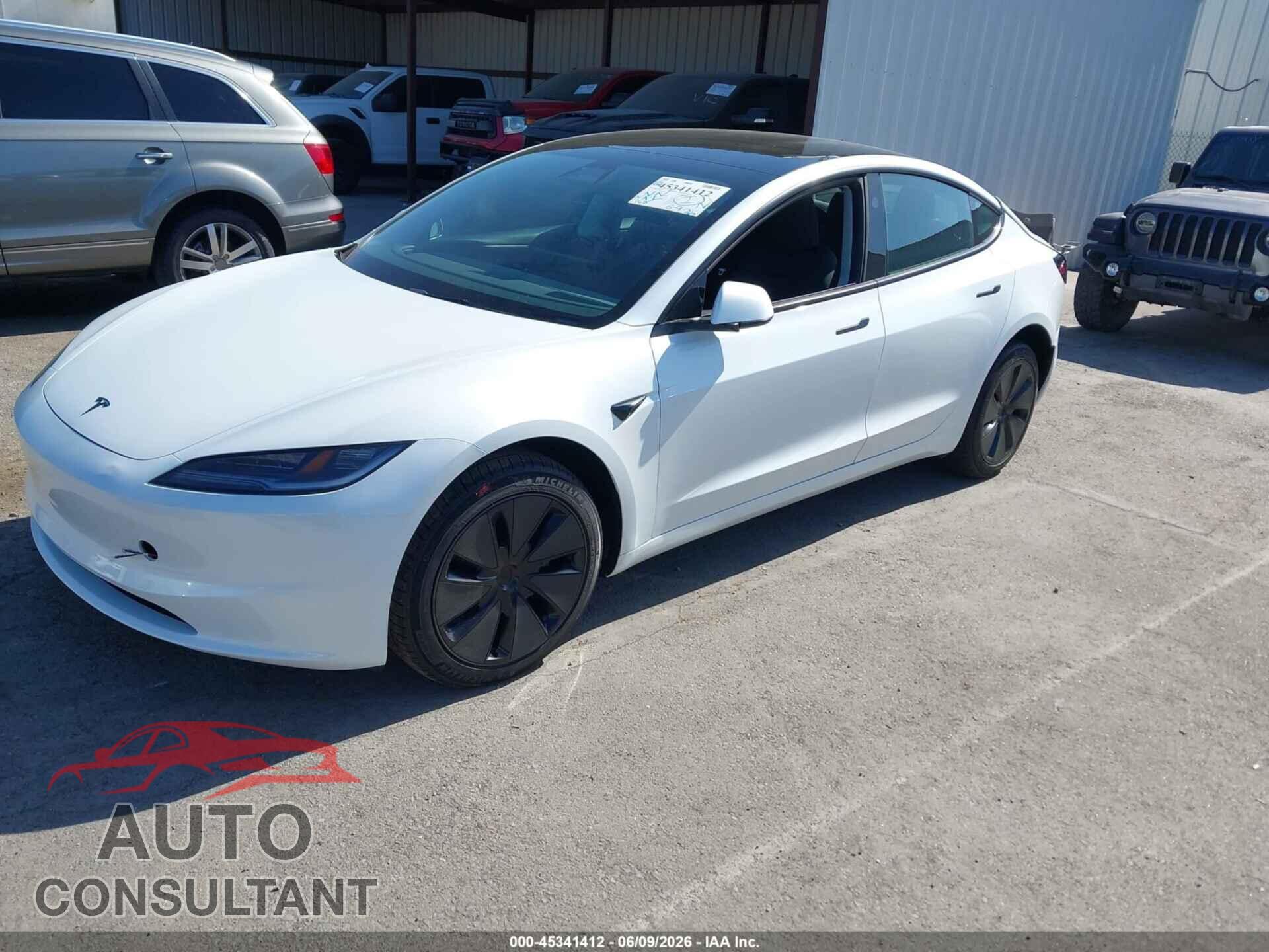 TESLA MODEL 3 2026 - 5YJ3E1EA3TF192512