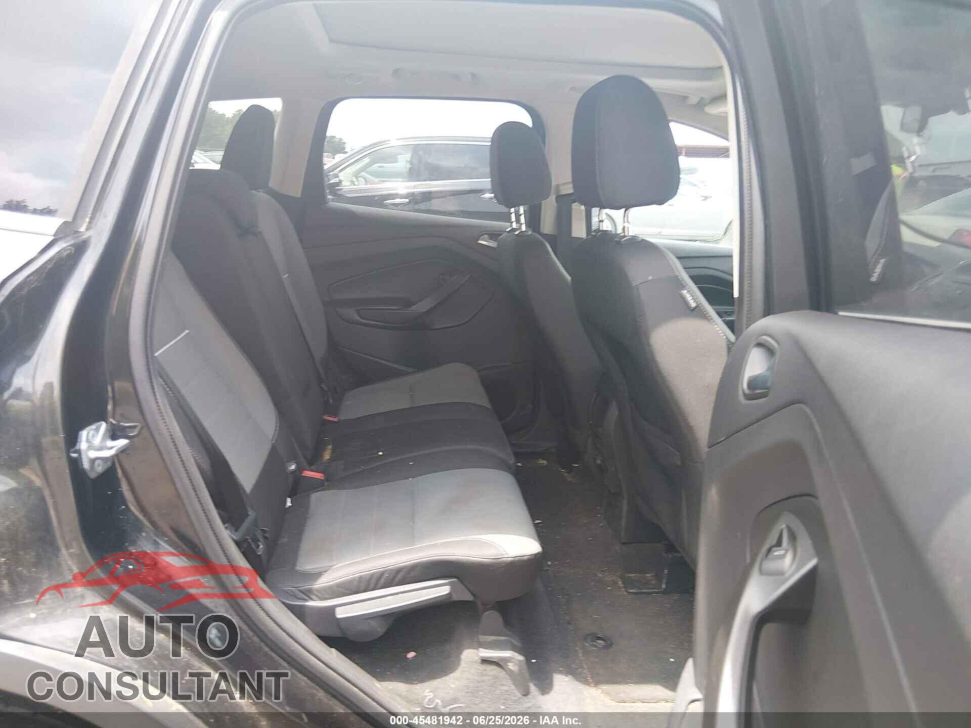 FORD ESCAPE 2014 - 1FMCU0GX7EUC68642