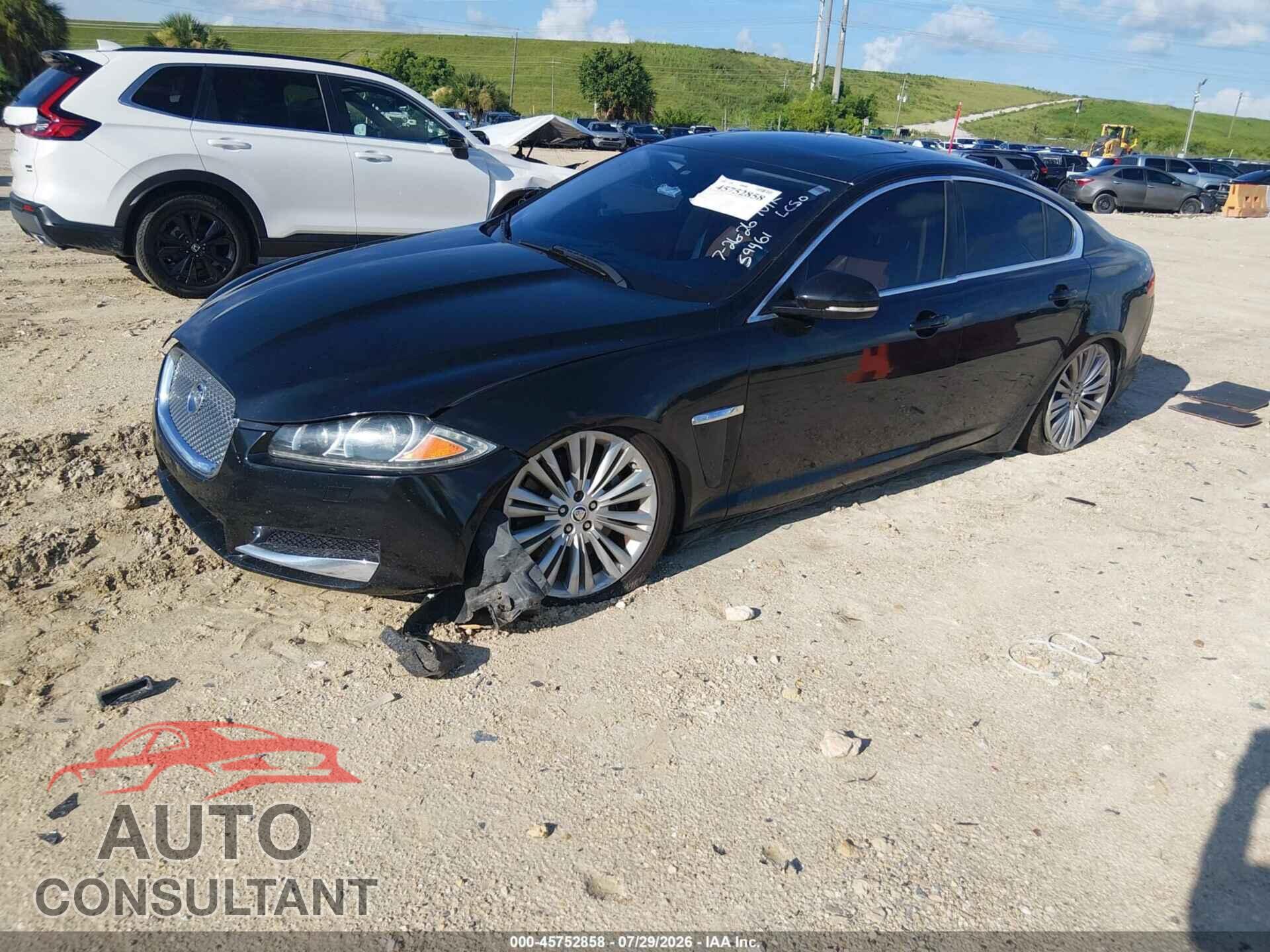 JAGUAR XF 2012 - SAJWA0HB7CLS28272