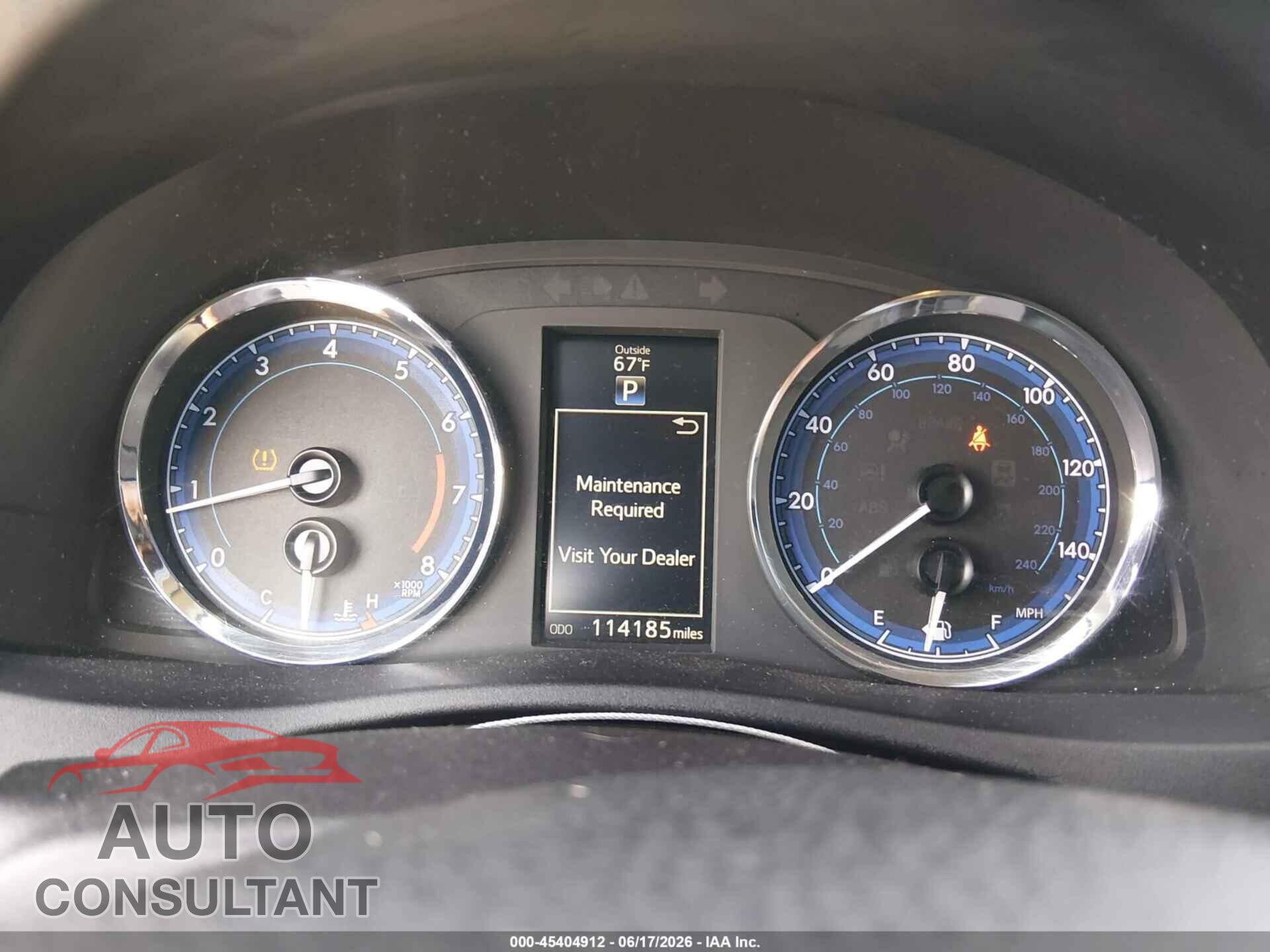 TOYOTA COROLLA 2017 - 2T1BURHE6HC851108