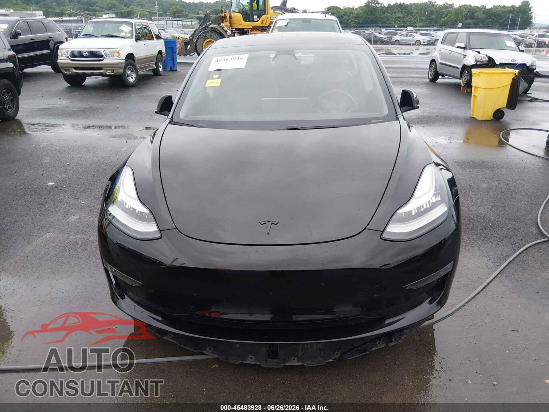 TESLA MODEL 3 2018 - 5YJ3E1EA1JF060412