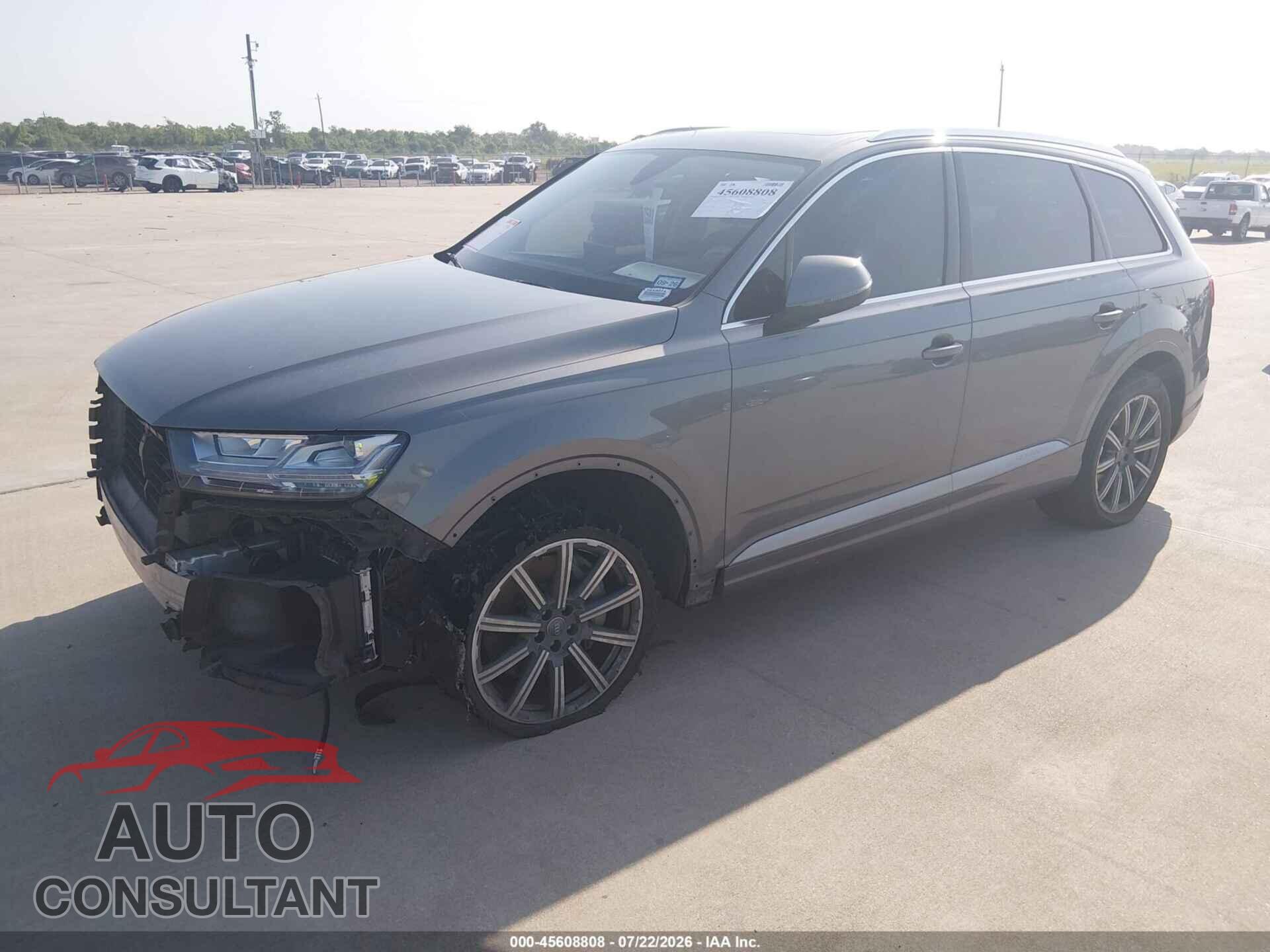 AUDI Q7 2018 - WA1VAAF71JD025278