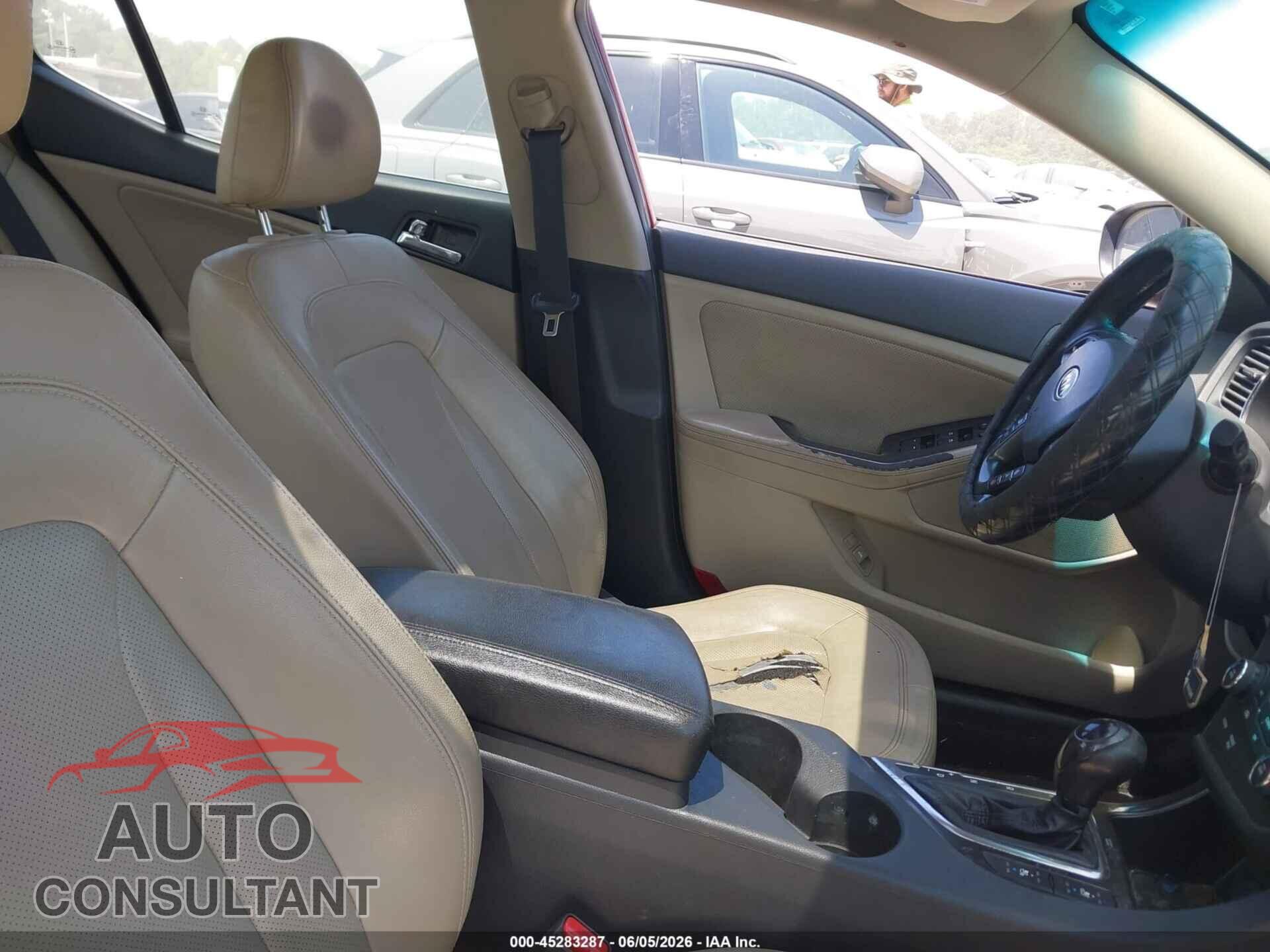 KIA OPTIMA 2011 - KNAGN4A76B5095217