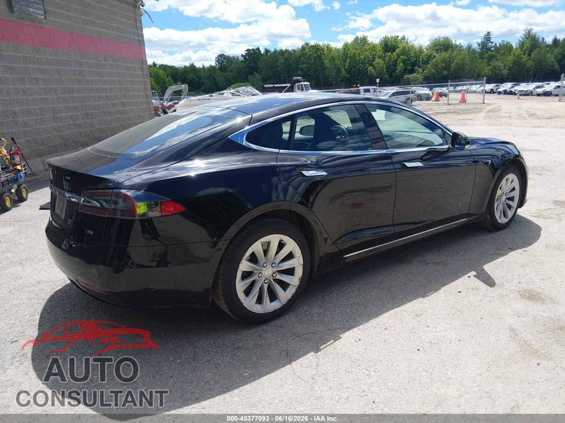 TESLA MODEL S 2017 - 5YJSA1E12HF186277