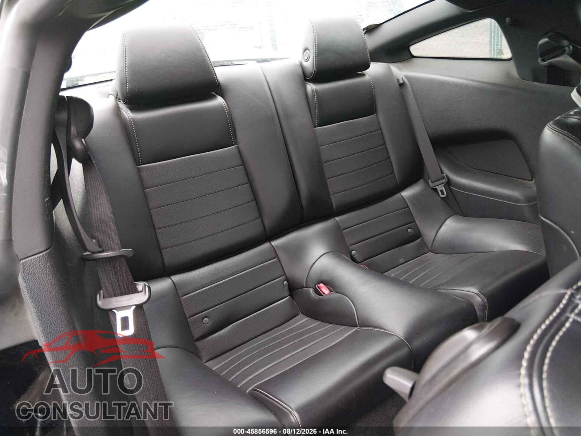 FORD MUSTANG 2014 - 1ZVBP8CF2E5249636