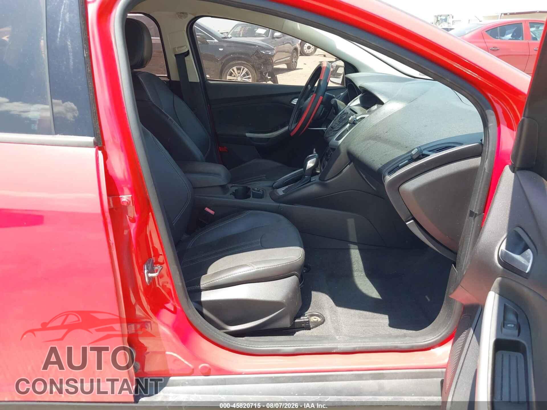 FORD FOCUS 2013 - 1FADP3F22DL209614