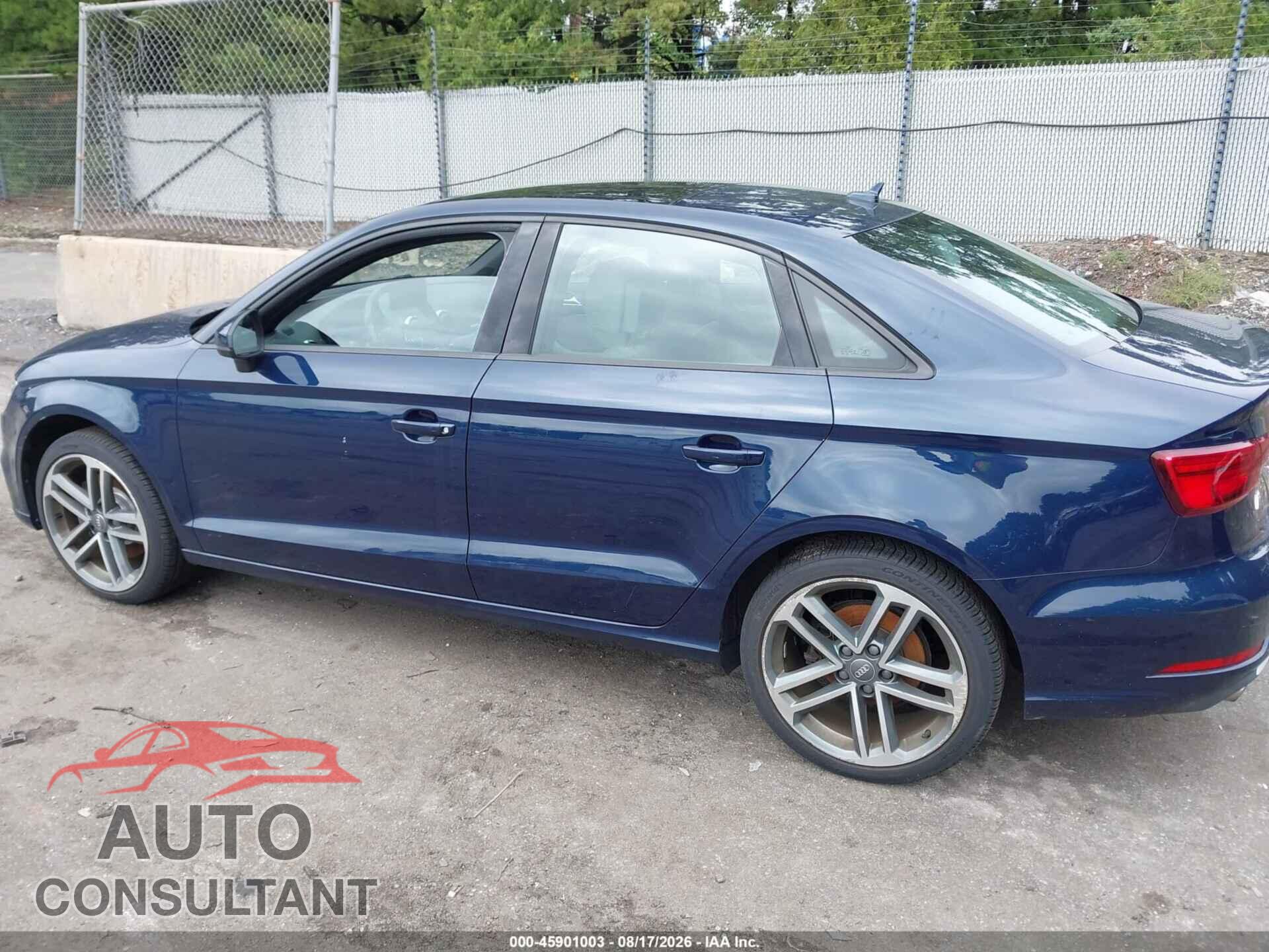 AUDI A3 2017 - WAUB8GFF3H1058029