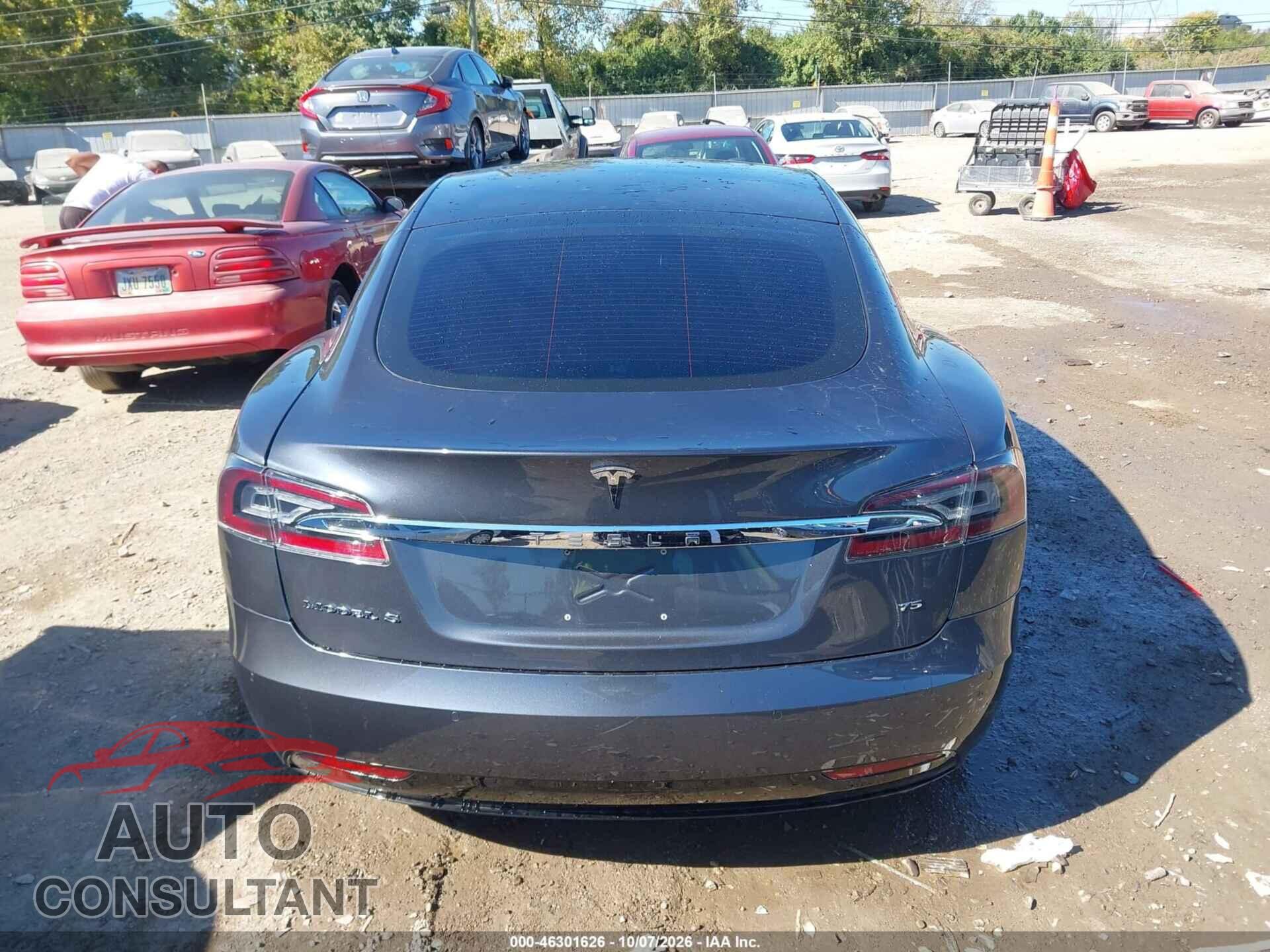 TESLA MODEL S 2016 - 5YJSA1E14GF151383