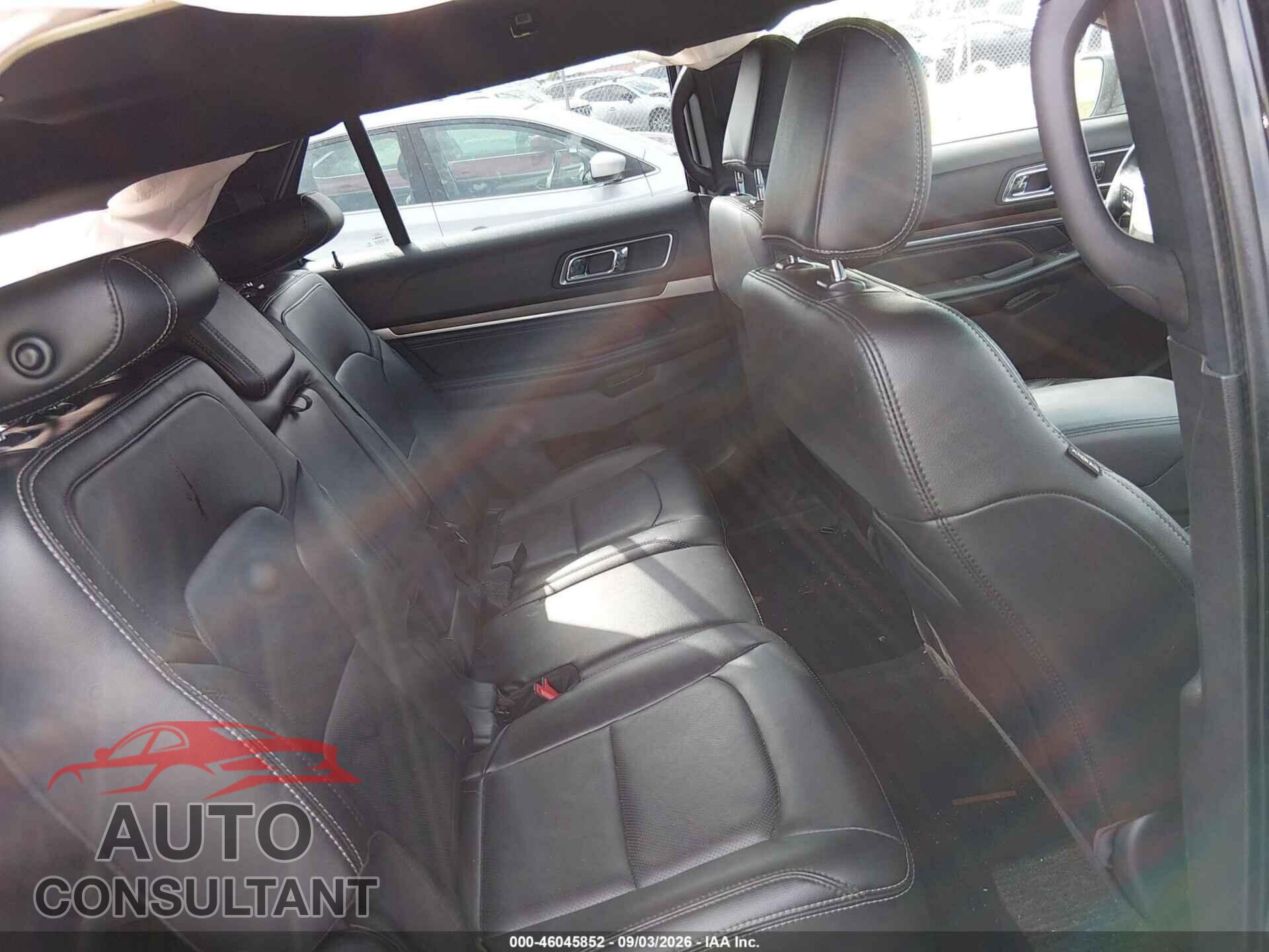 FORD EXPLORER 2018 - 1FM5K8F84JGB10811