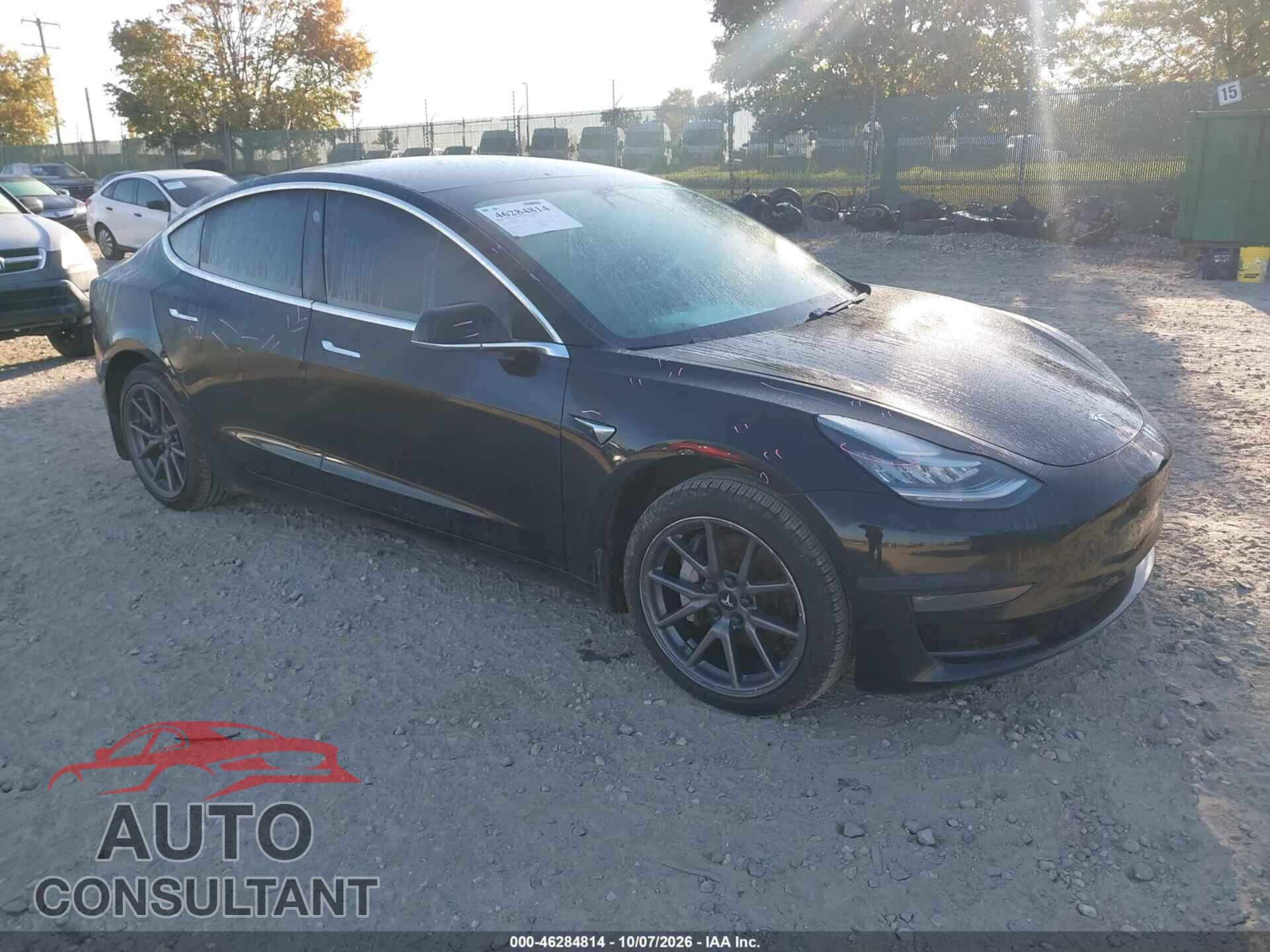 TESLA MODEL 3 2019 - 5YJ3E1EB9KF437787