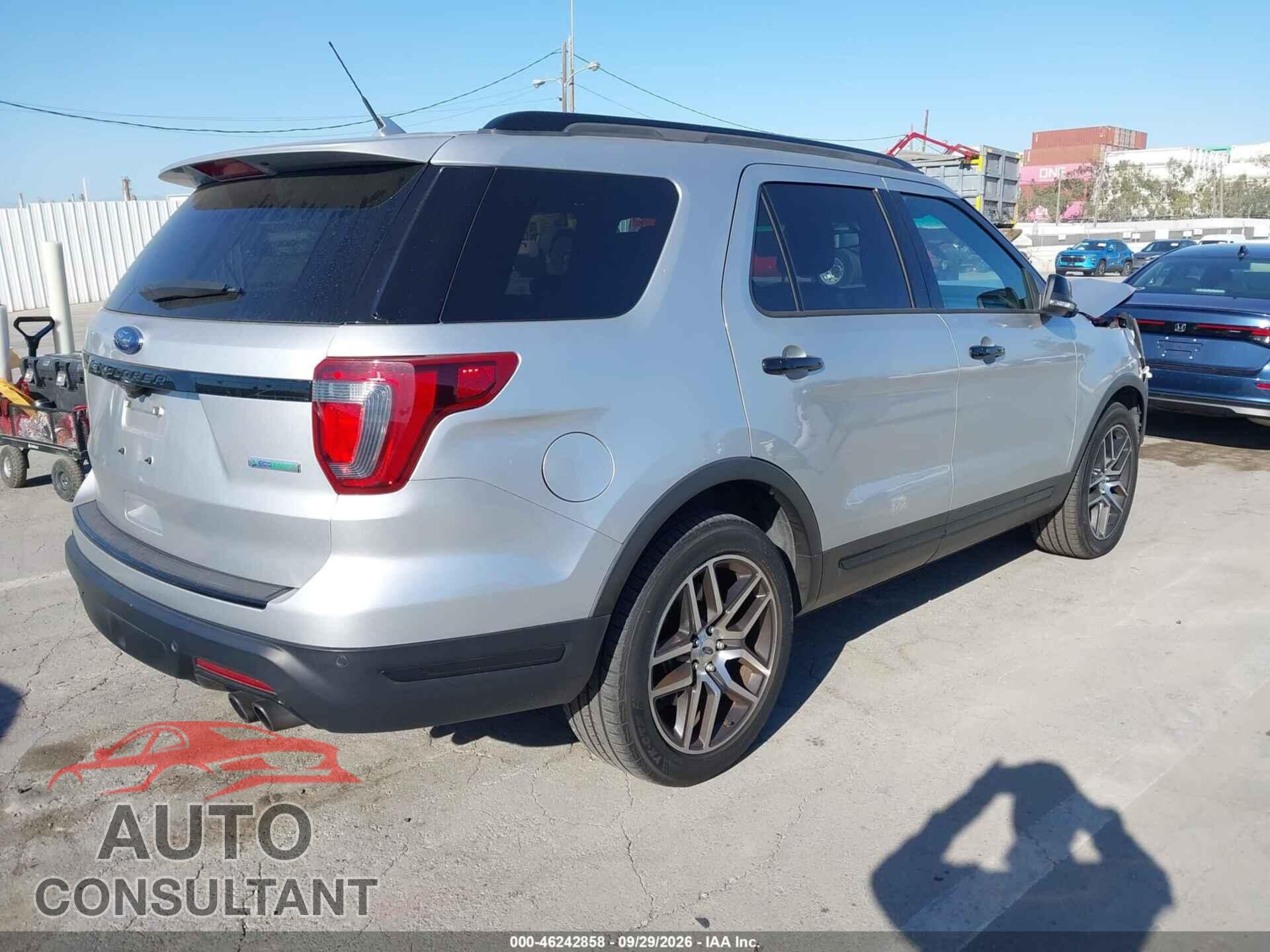 FORD EXPLORER 2018 - 1FM5K8GT2JGB44099