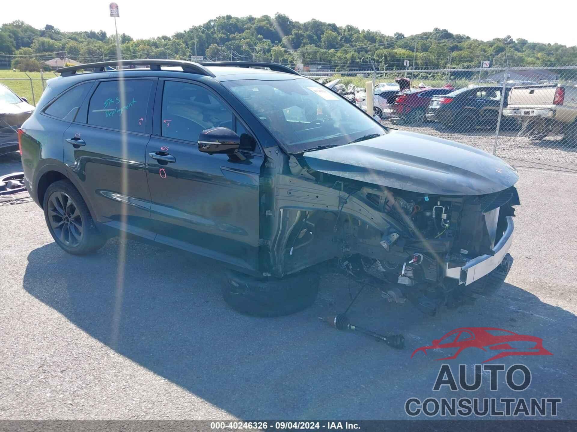 KIA SORENTO 2023 - 5XYRKDLFXPG190161