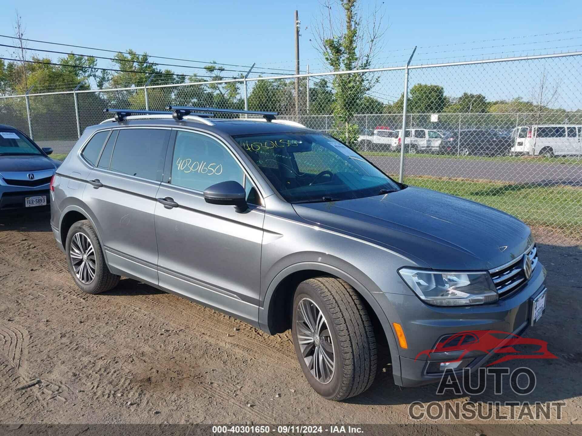 VOLKSWAGEN TIGUAN 2019 - 3VV2B7AX9KM149810