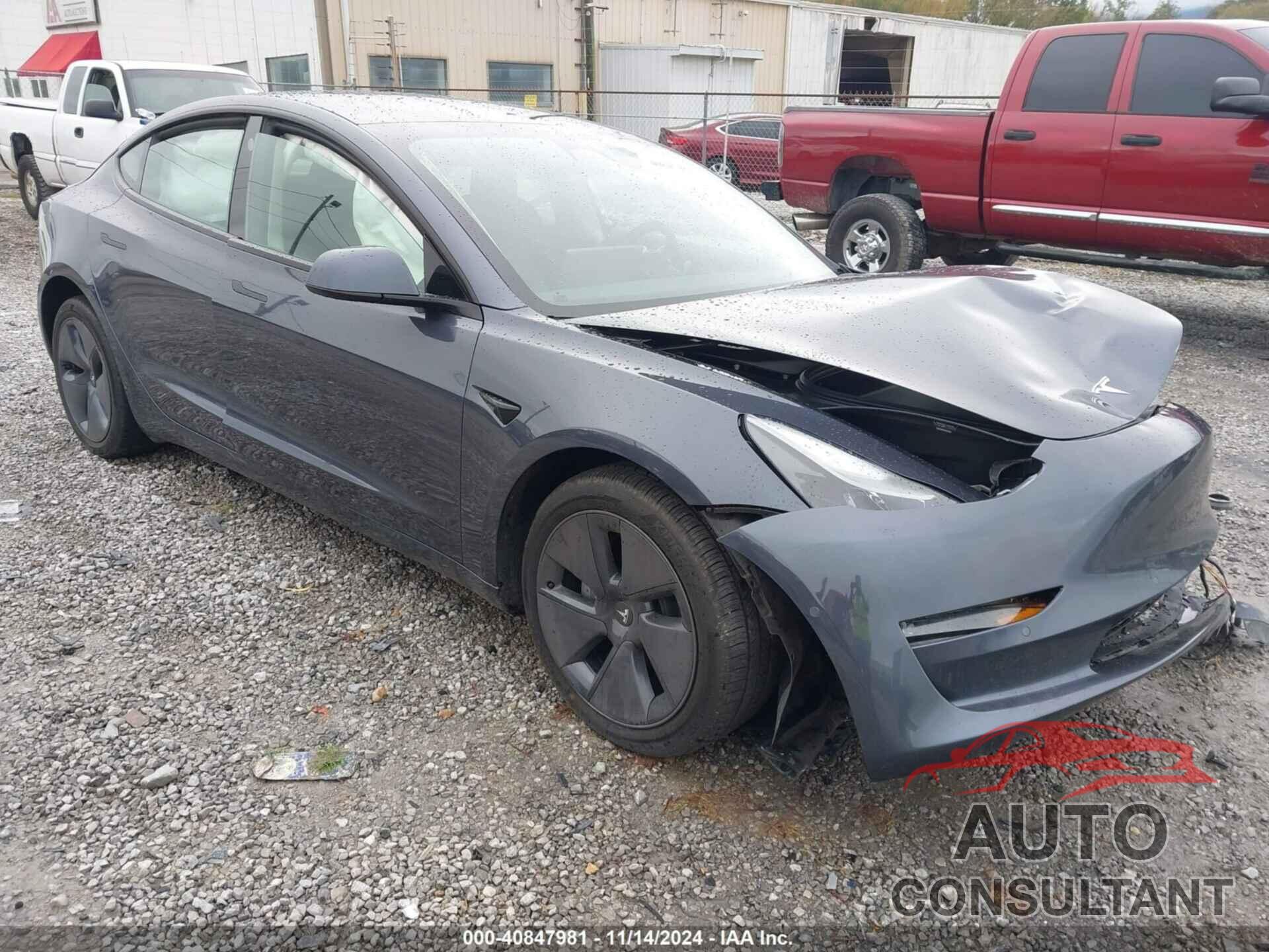 TESLA MODEL 3 2022 - 5YJ3E1EB3NF352741