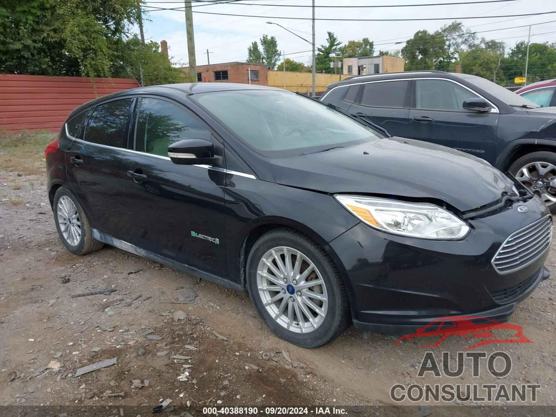 FORD FOCUS ELECTRIC 2018 - 1FADP3R48JL317678