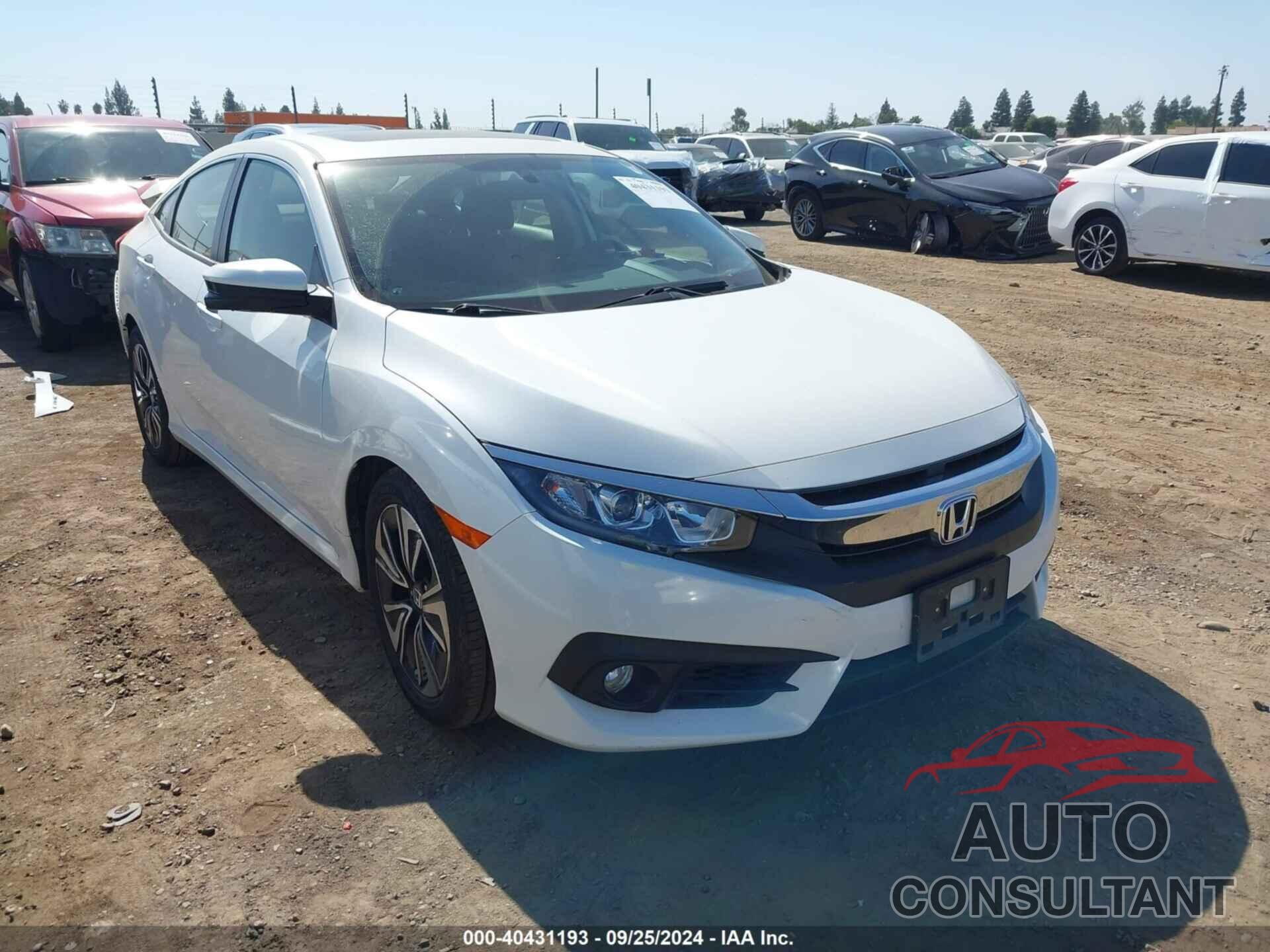 HONDA CIVIC 2018 - JHMFC1F3XJX015556
