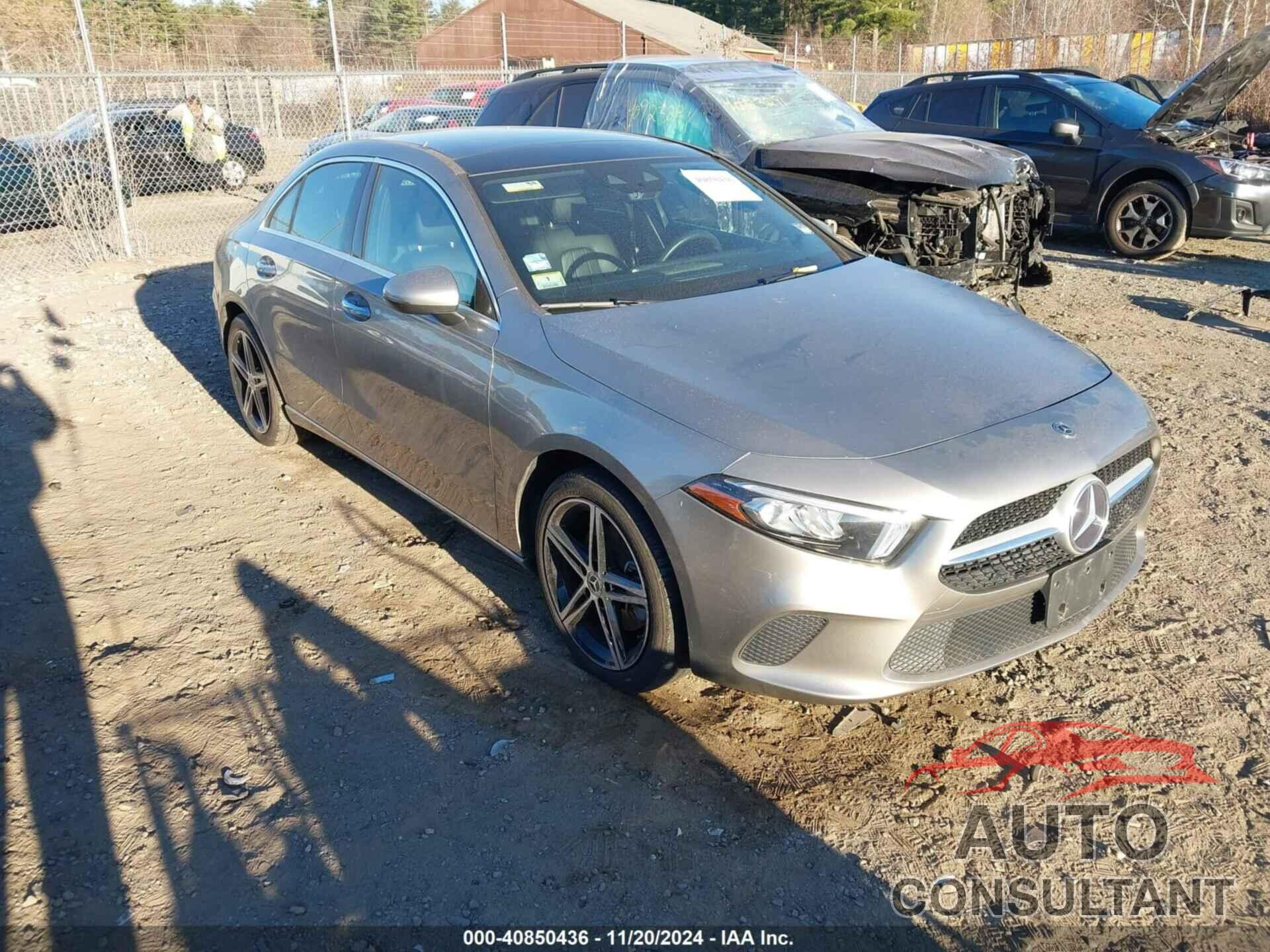 MERCEDES-BENZ A 220 2019 - WDD3G4FB0KW025673