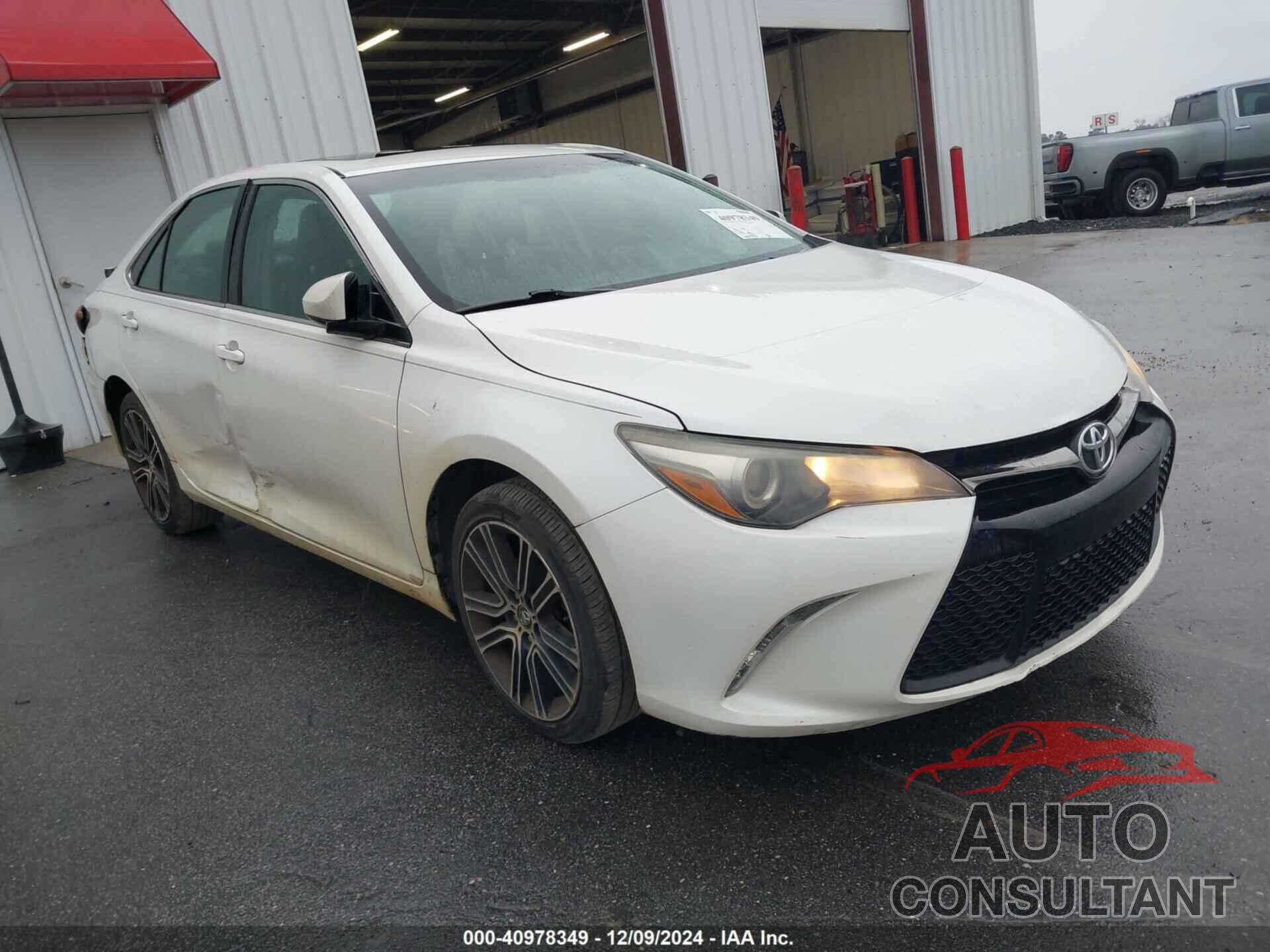 TOYOTA CAMRY 2016 - 4T1BF1FK2GU157291