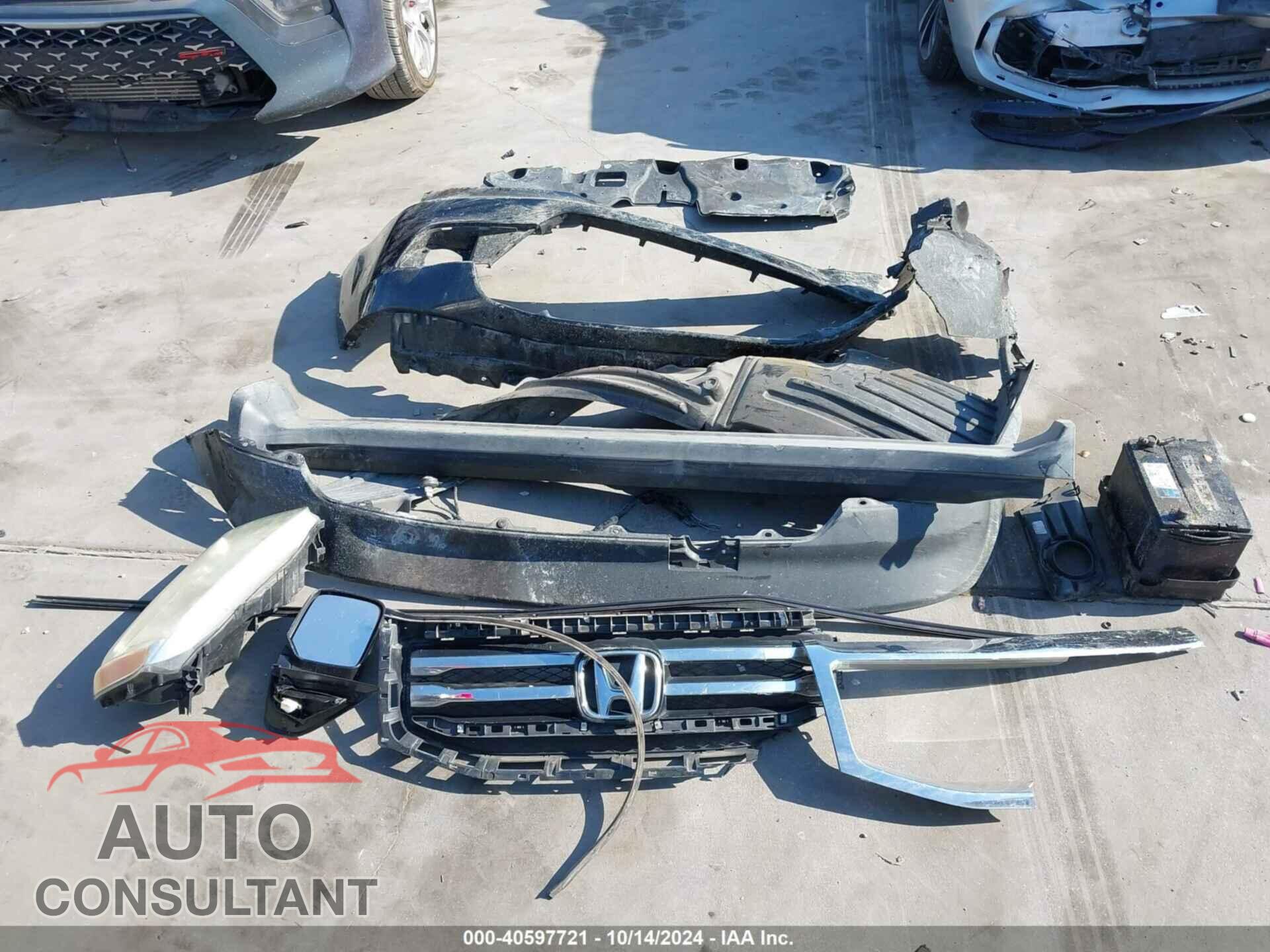 HONDA PILOT 2015 - 5FNYF3H28FB032004