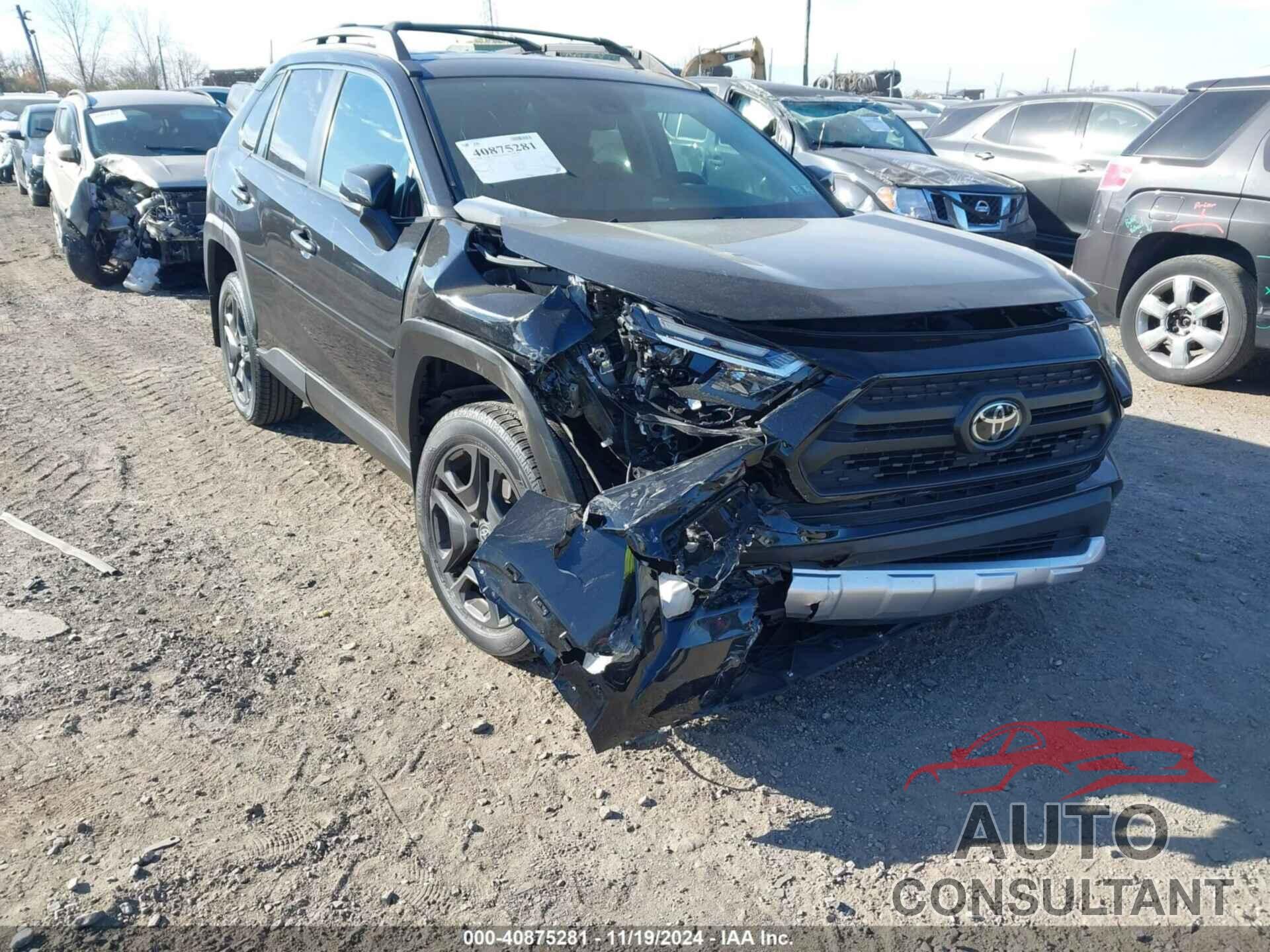 TOYOTA RAV4 2022 - 2T3J1RFV2NW260377