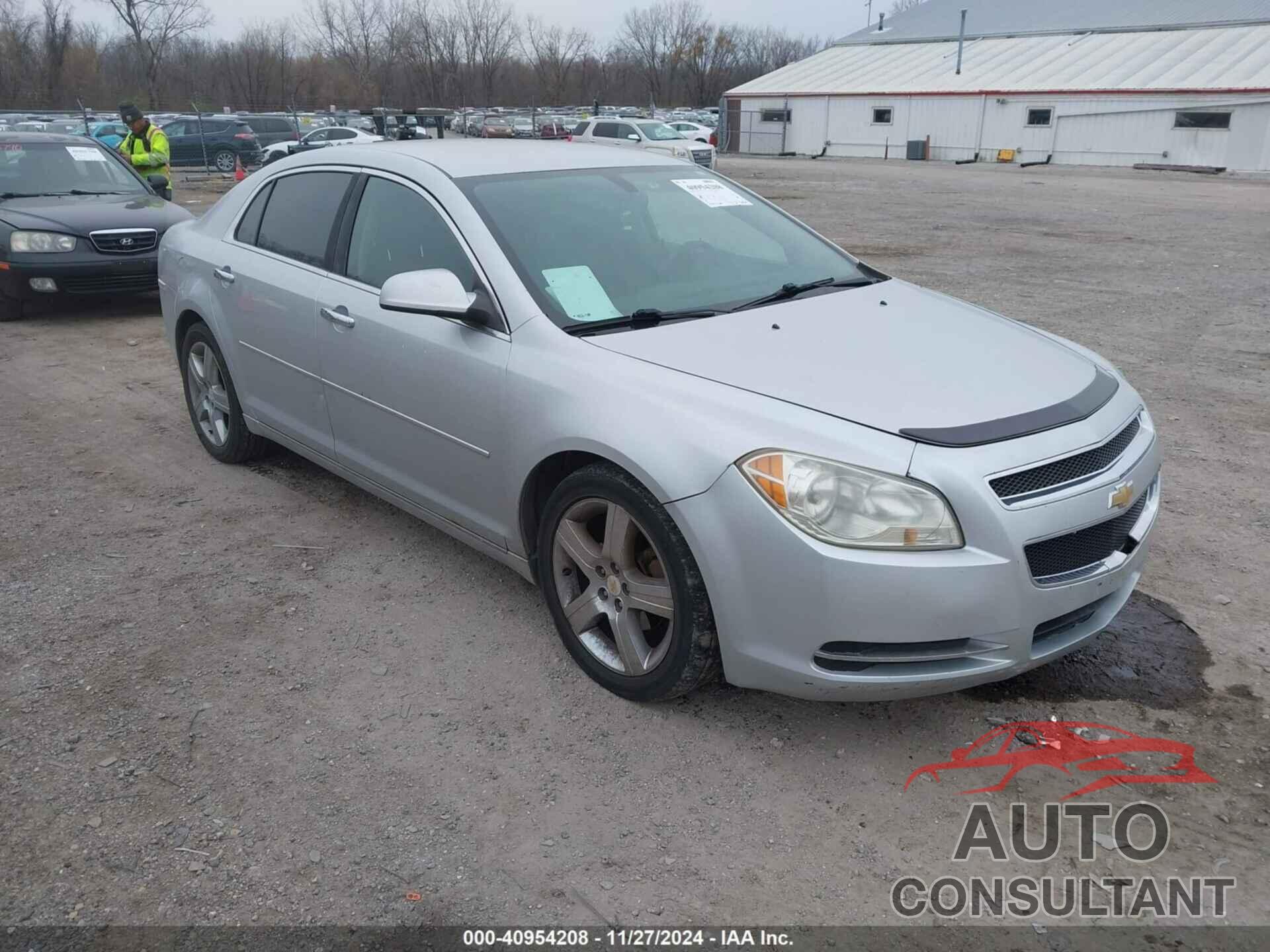 CHEVROLET MALIBU 2012 - 1G1ZF5E73CF121270