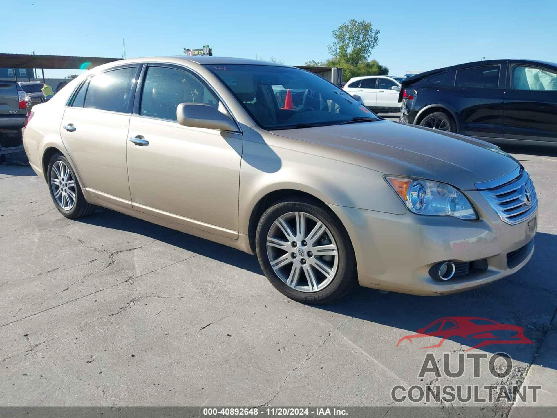 TOYOTA AVALON 2010 - 4T1BK3DB4AU357820