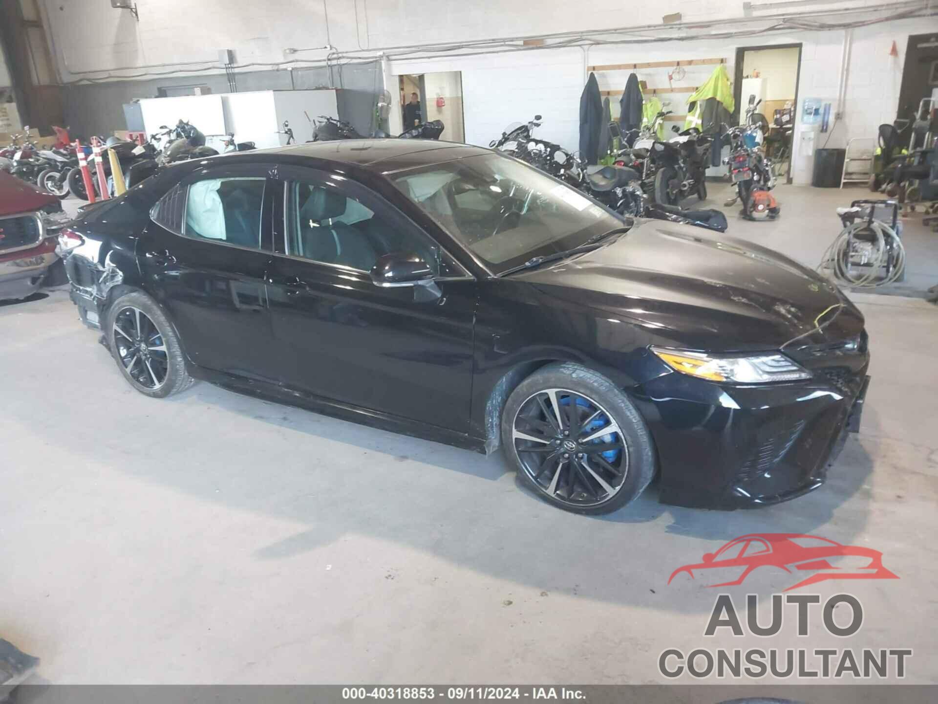 TOYOTA CAMRY 2019 - 4T1B61HK0KU798624