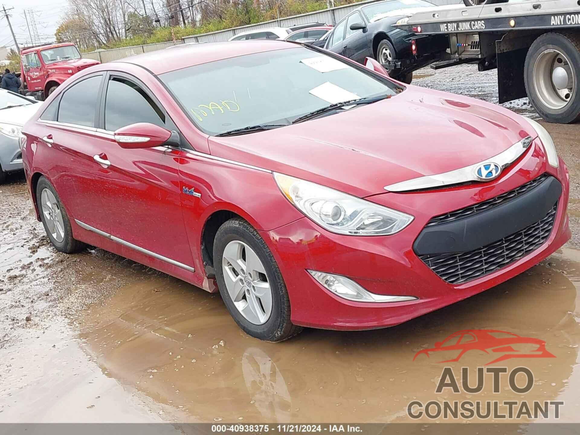 HYUNDAI SONATA HYBRID 2012 - KMHEC4A44CA057771