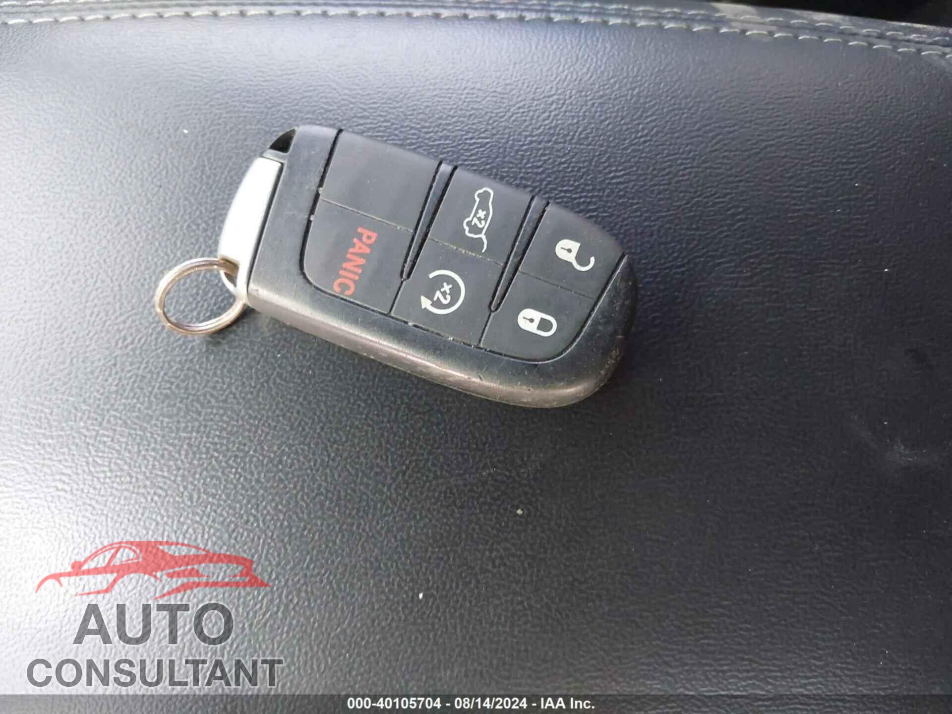 DODGE DURANGO 2021 - 1C4RDJDG5MC556897
