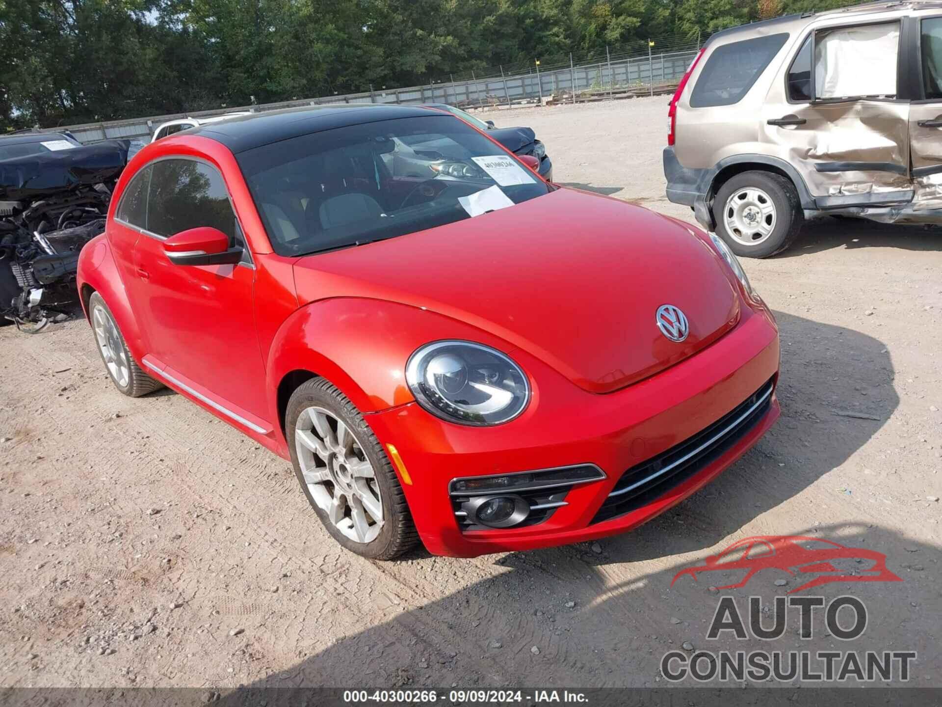 VOLKSWAGEN BEETLE 2019 - 3VWJD7AT8KM719391