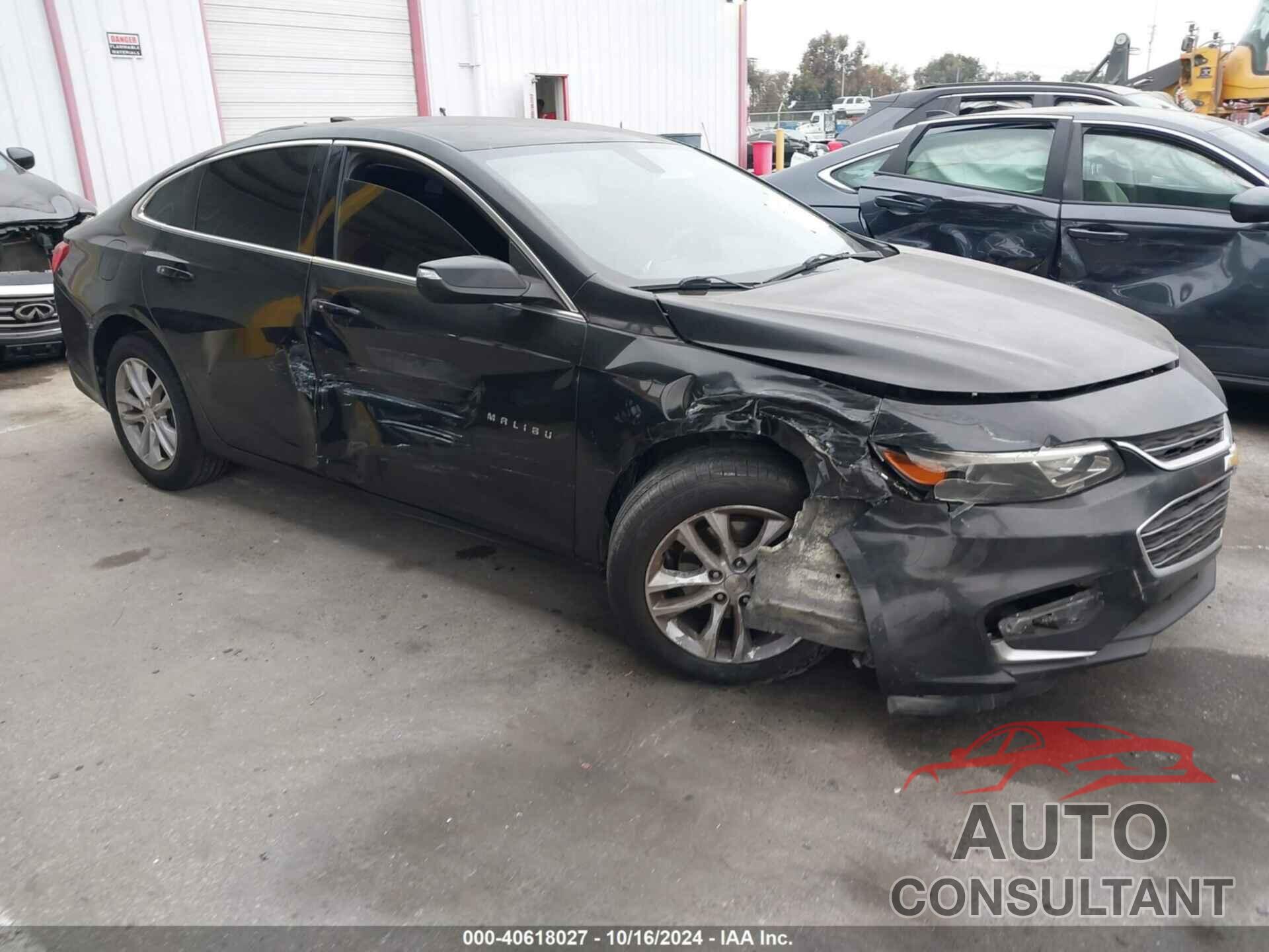 CHEVROLET MALIBU 2017 - 1G1ZE5STXHF152429