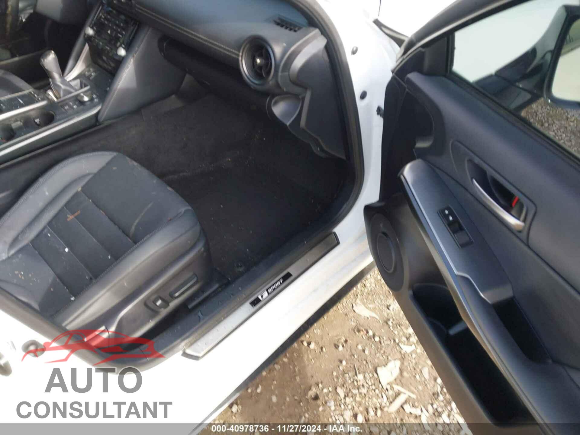 LEXUS IS 500 2023 - JTHAP1D2XP5002836
