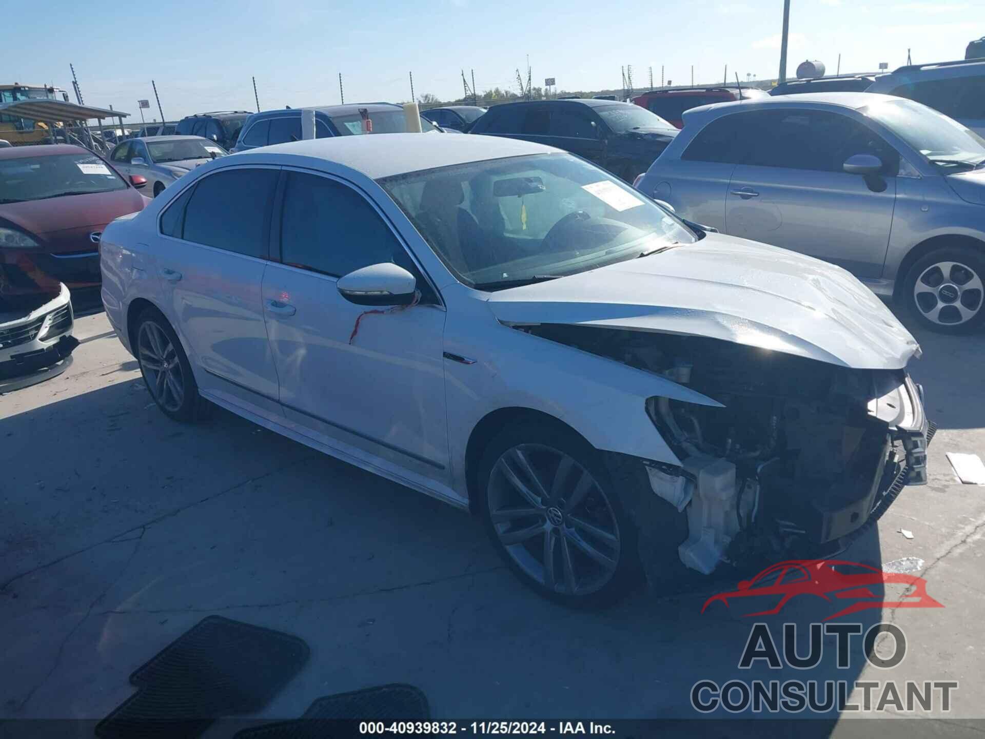 VOLKSWAGEN PASSAT 2017 - 1VWDT7A39HC052759