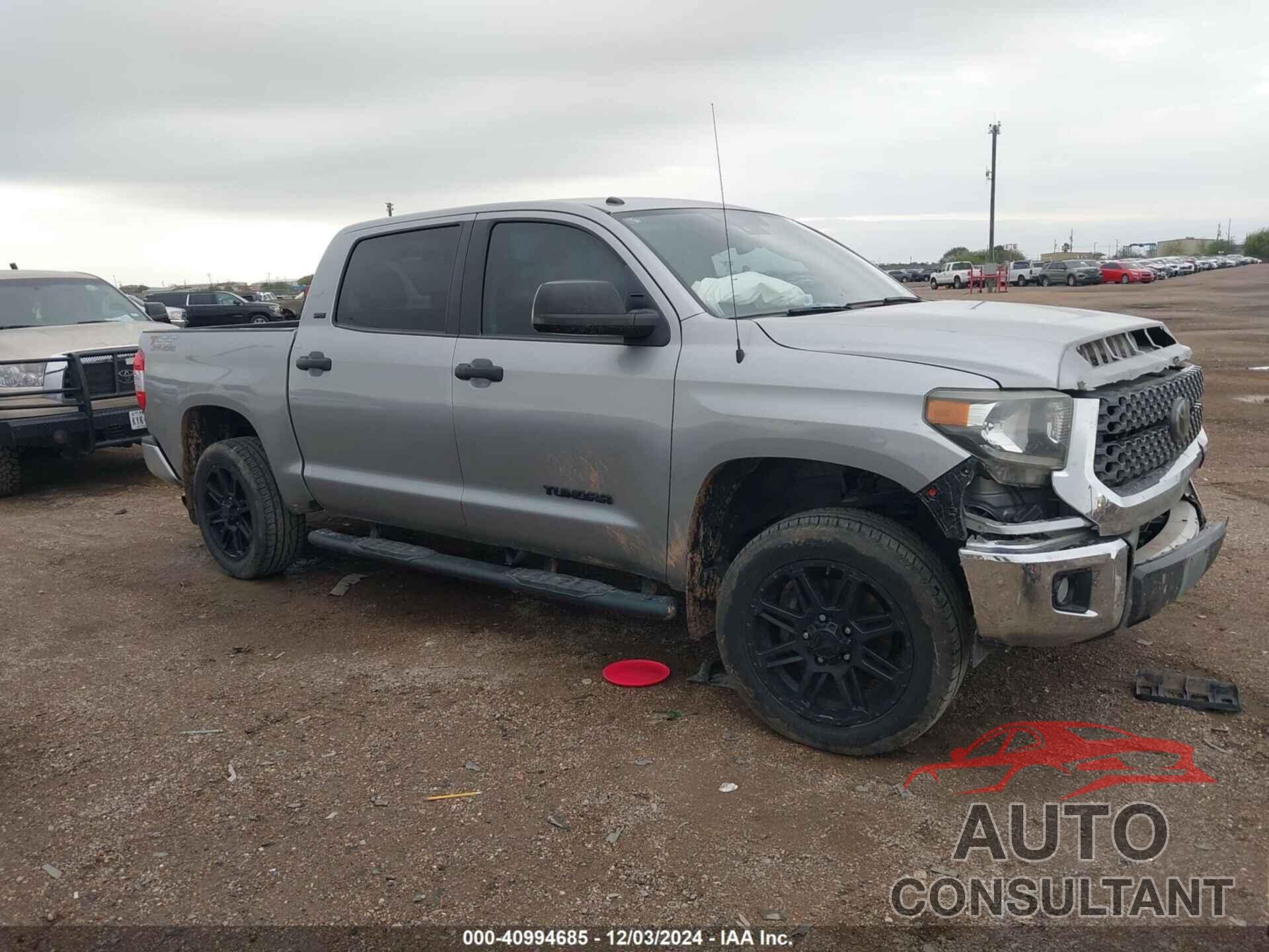 TOYOTA TUNDRA 2019 - 5TFEM5F11KX137126