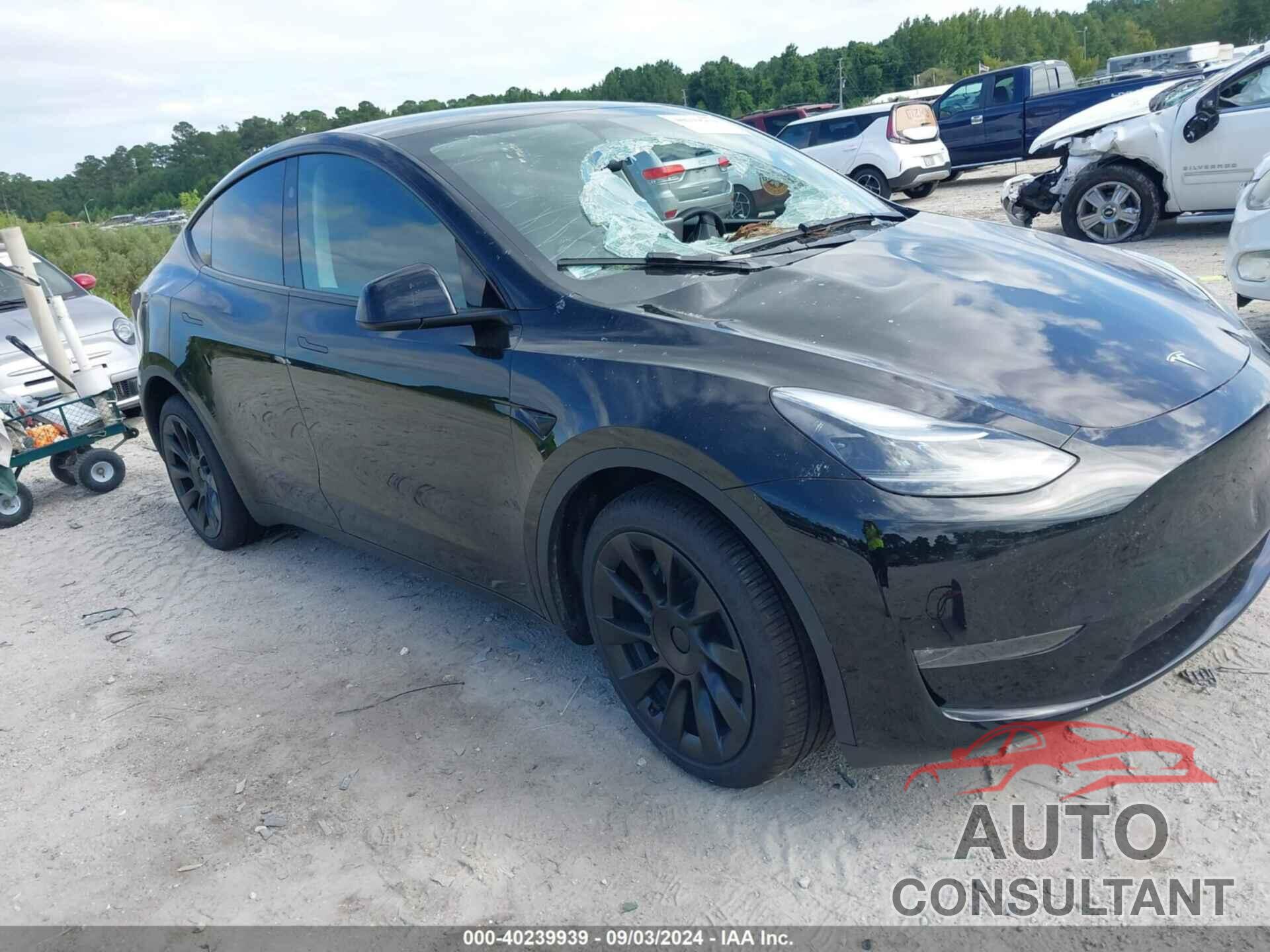 TESLA MODEL Y 2023 - 7SAYGDEE0PA182305