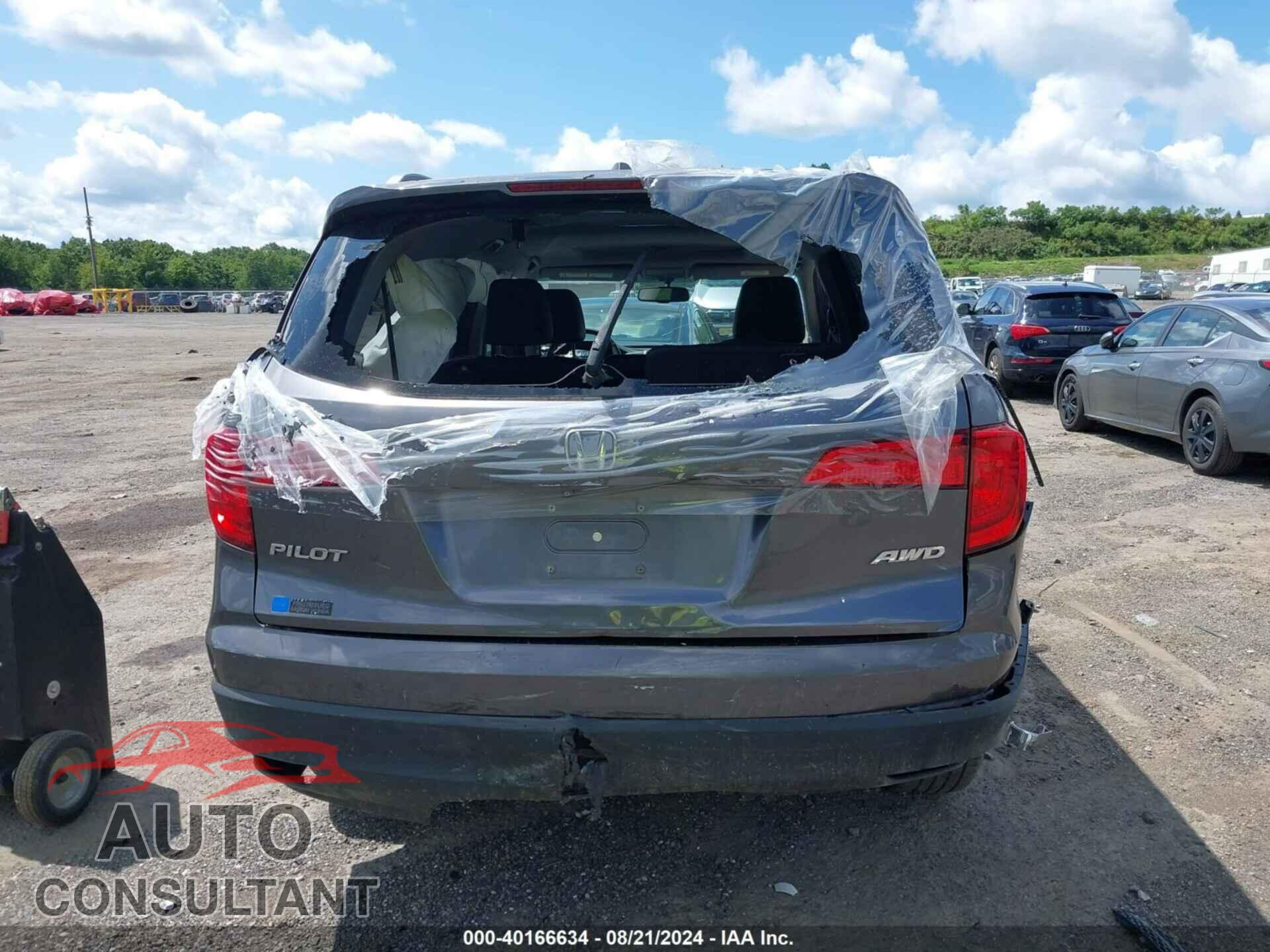 HONDA PILOT 2017 - 5FNYF6H55HB099366