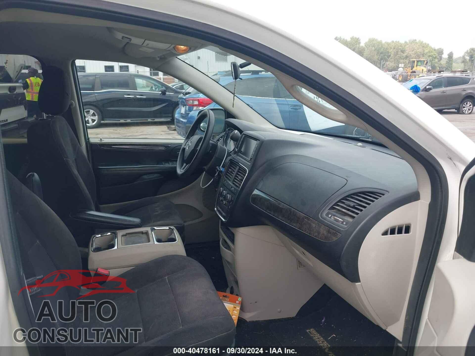 DODGE GRAND CARAVAN 2011 - 2D4RN3DG7BR683408