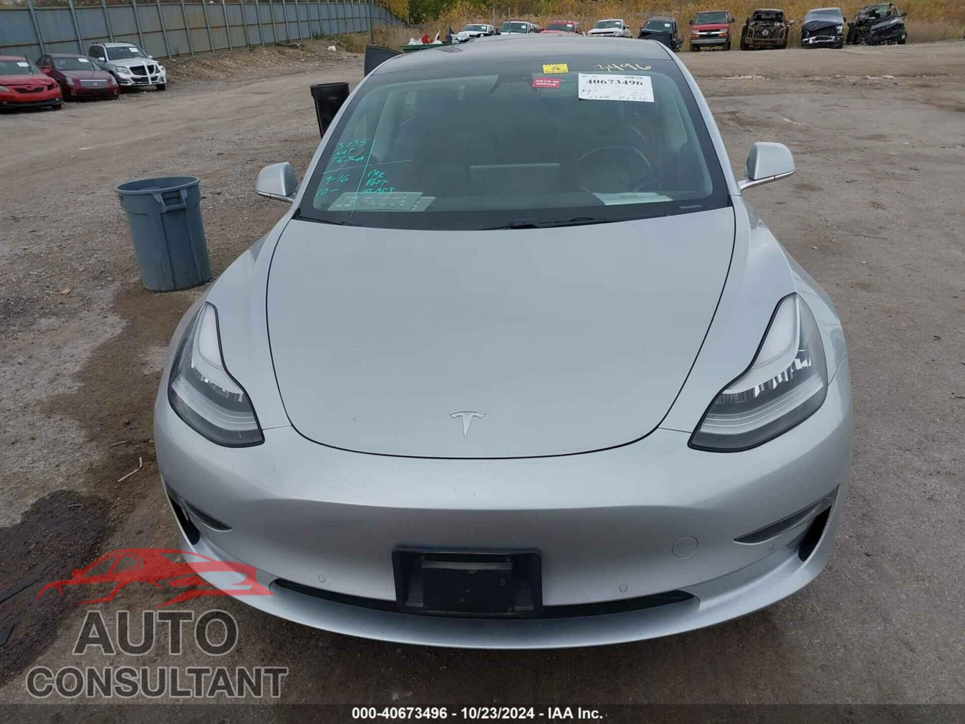 TESLA MODEL 3 2018 - 5YJ3E1EB0JF087500