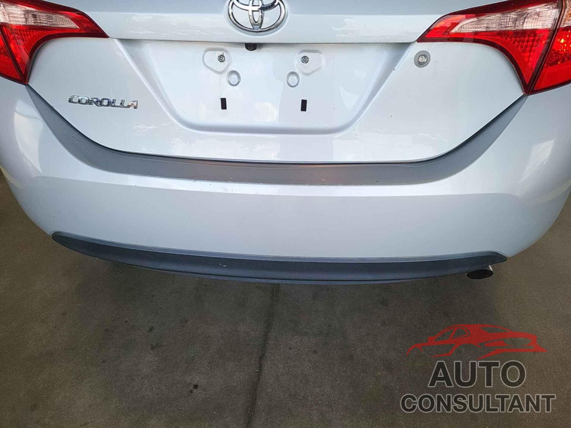 TOYOTA COROLLA 2017 - 2T1BURHE5HC889722
