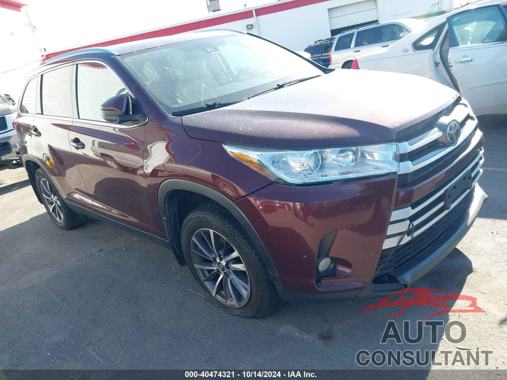 TOYOTA HIGHLANDER 2019 - 5TDJZRFH0KS705683