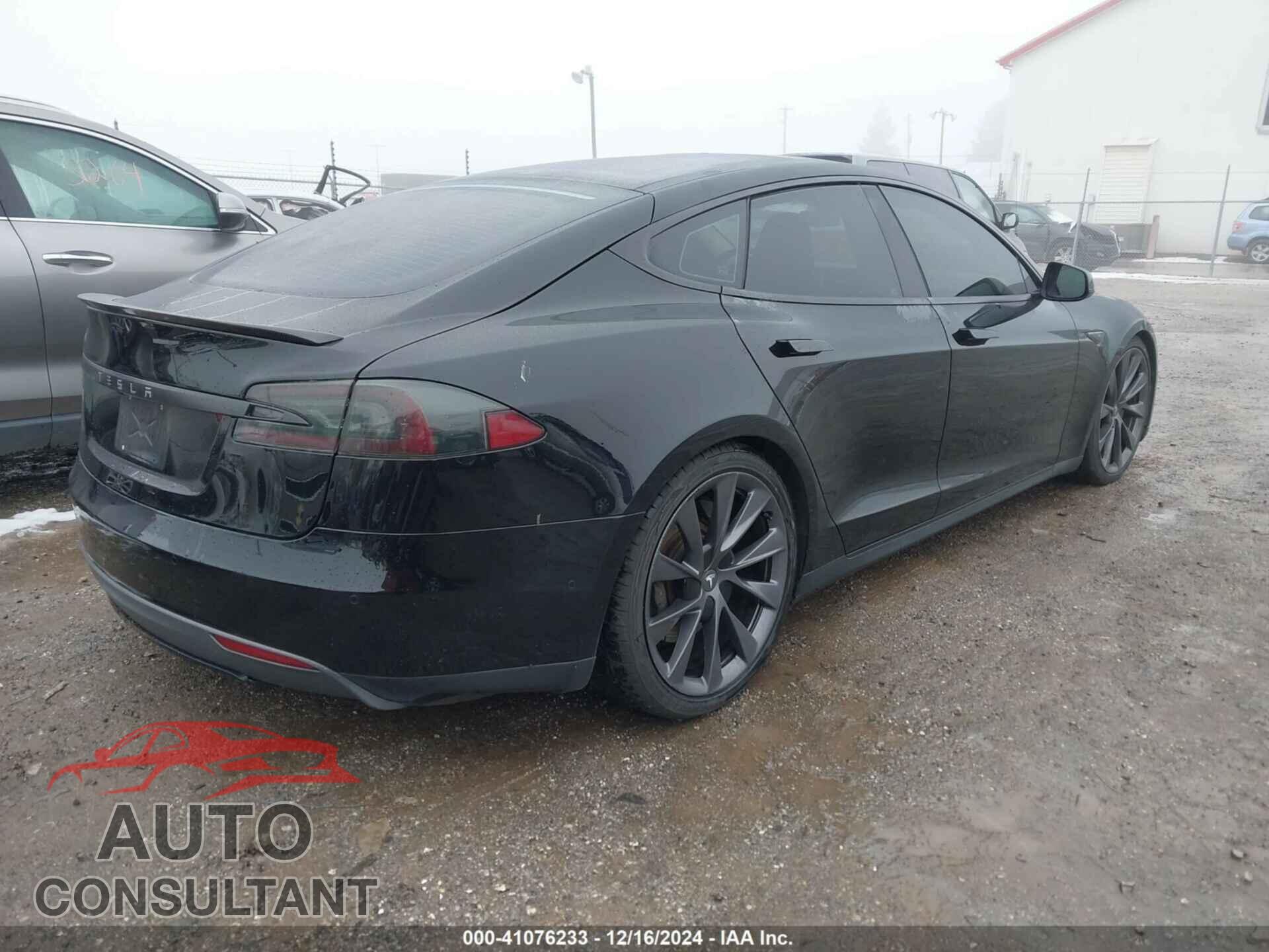 TESLA MODEL S 2015 - 5YJSA1S2XFF097440