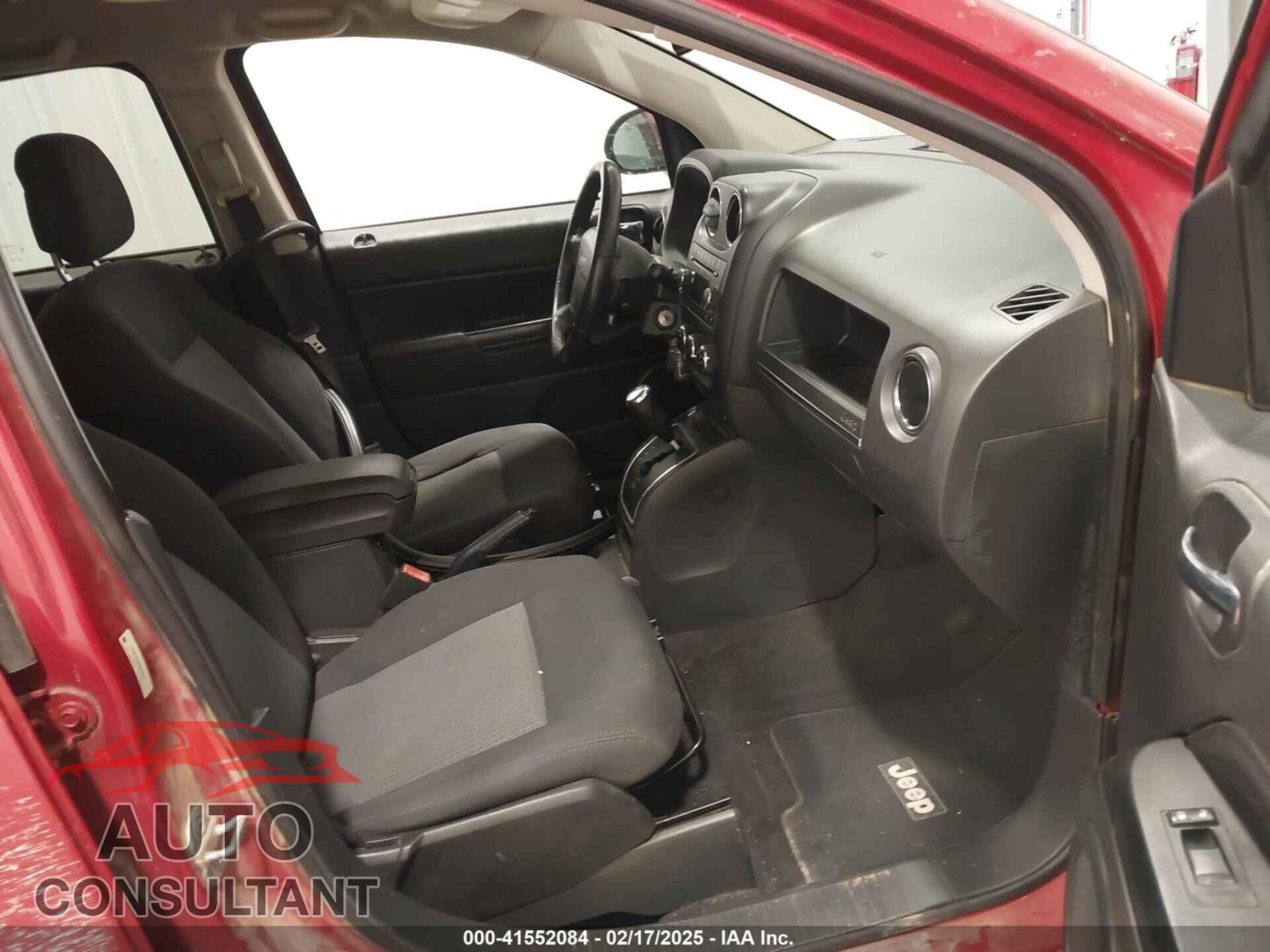 JEEP COMPASS 2010 - 1J4NF4FB2AD506051