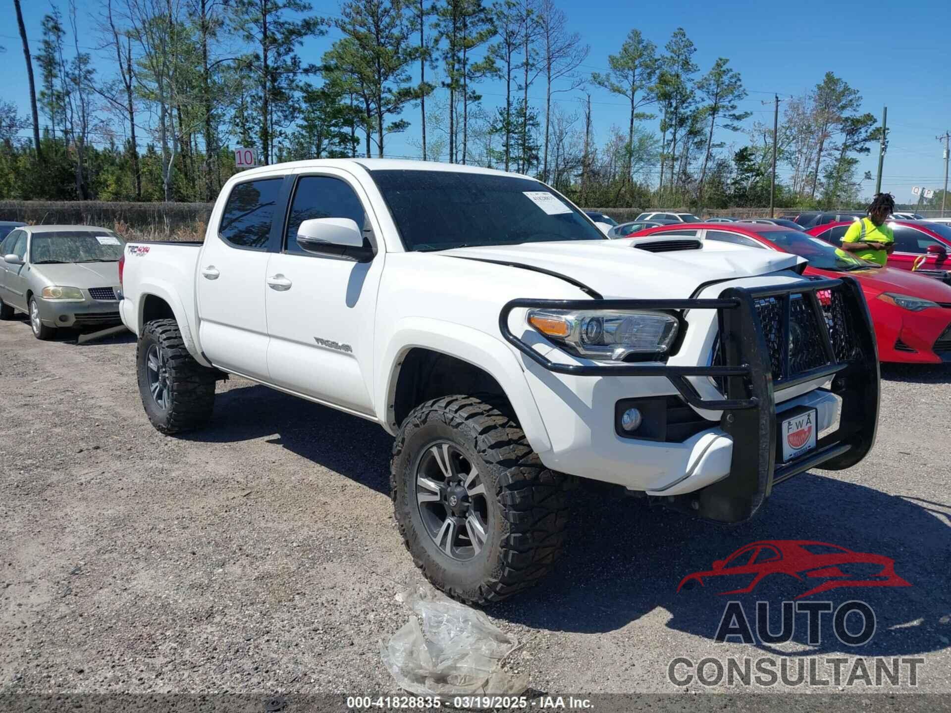 TOYOTA TACOMA 2019 - 3TMCZ5AN6KM229597